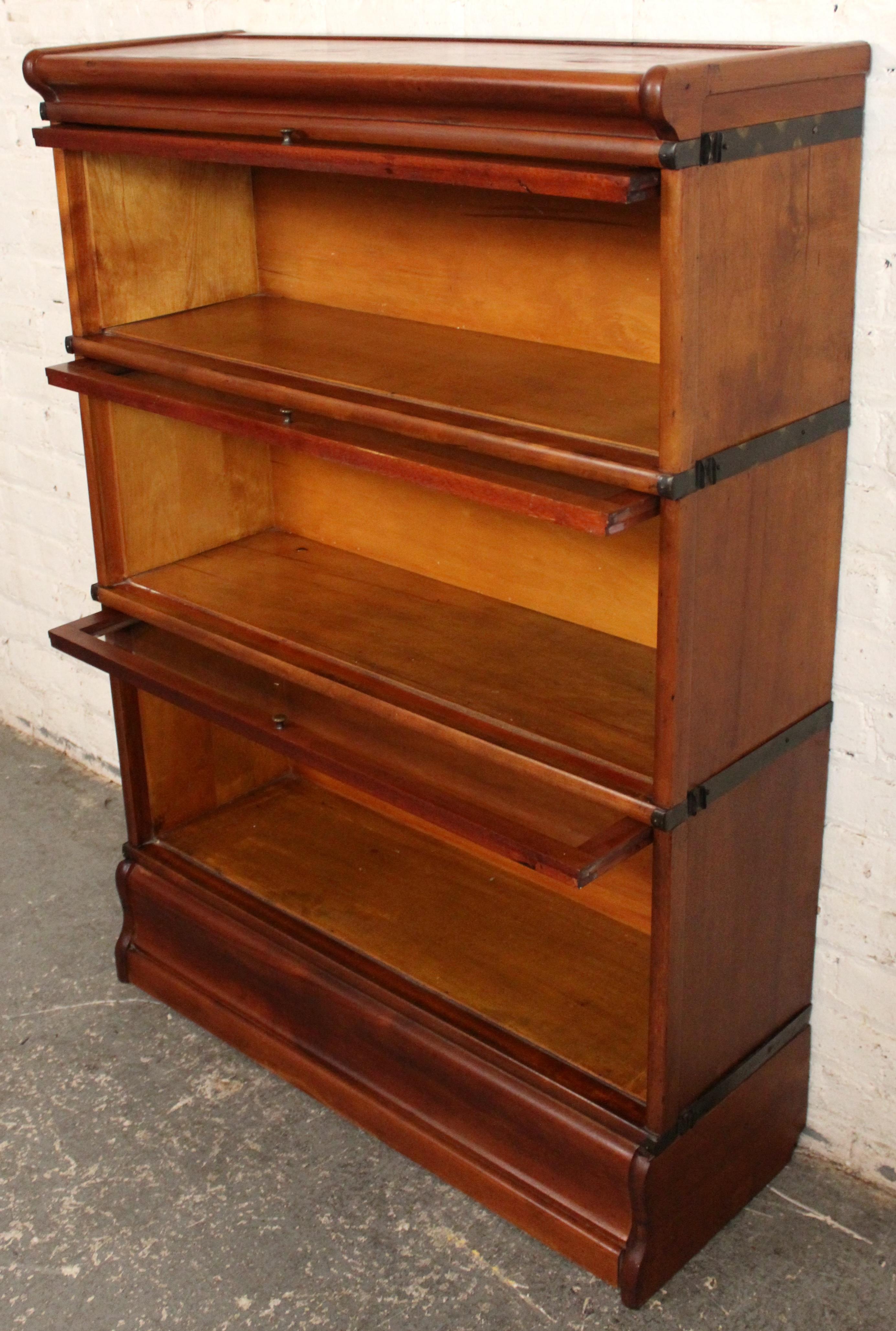 XIX secolo Libreria Barrister in Oak di Globe Wernicke in vendita