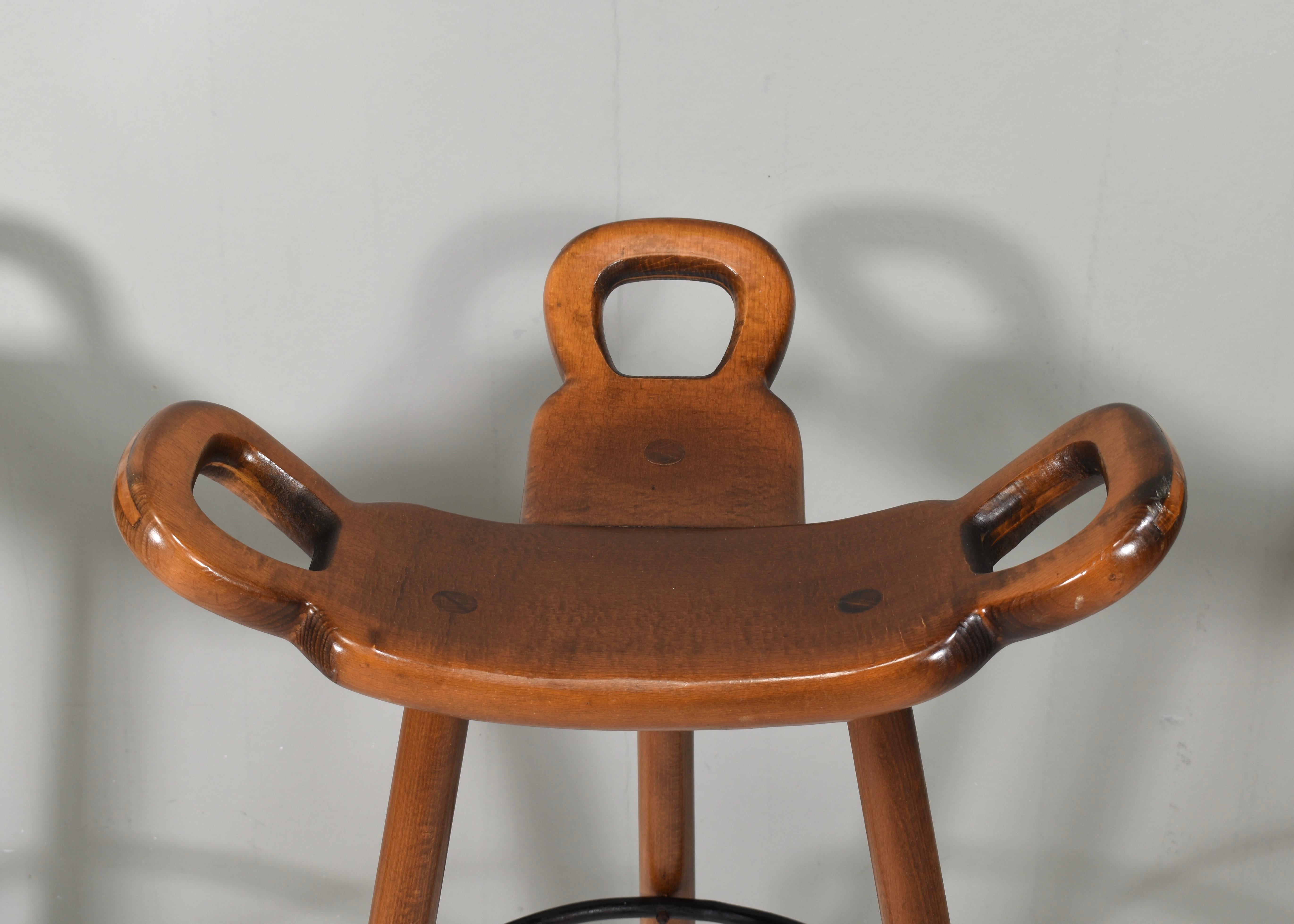 Métal Tabourets de bar en Oak dans le style de Sergio Rodrigues, Espagne / Brésil - années 1970 en vente