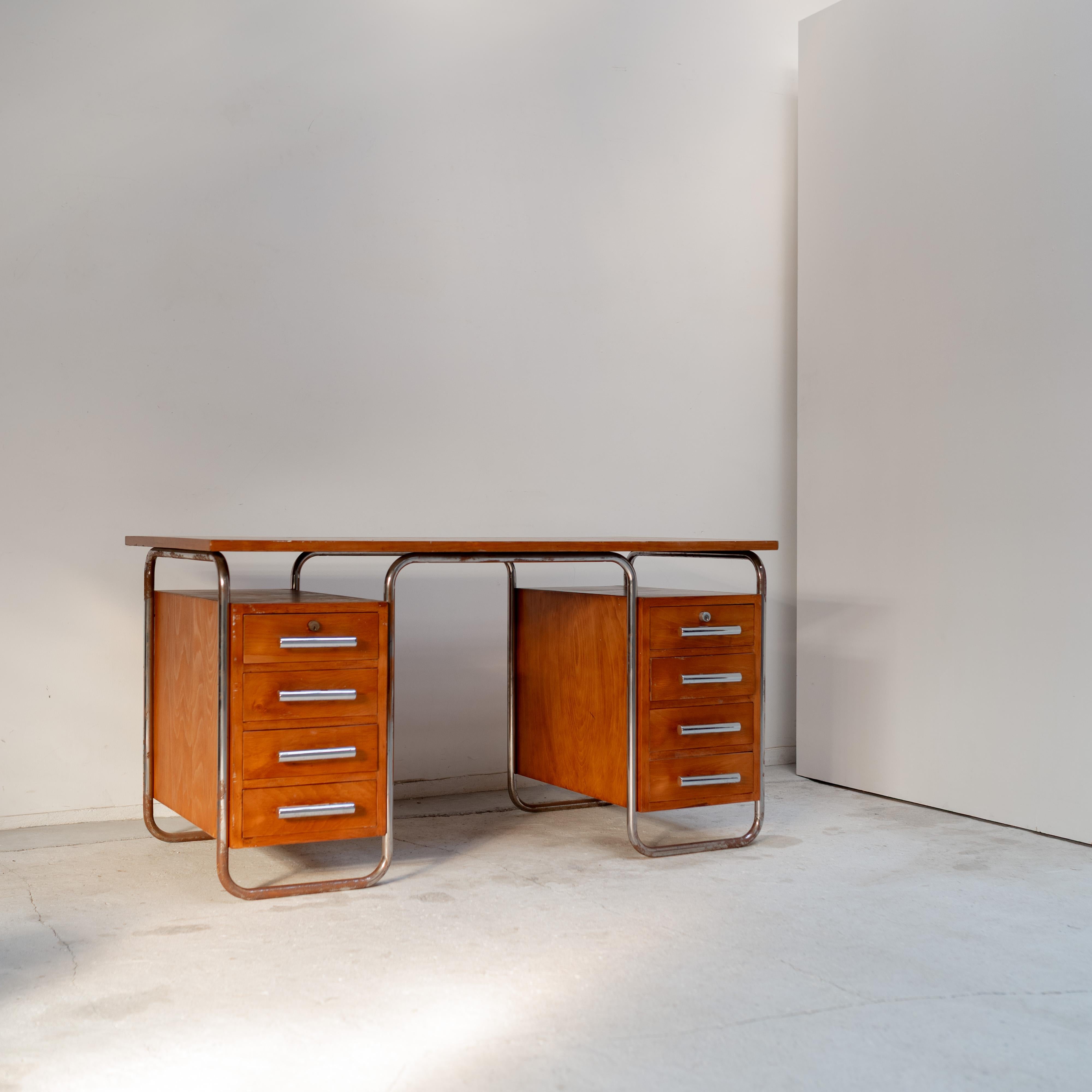 Oak Bauhaus Writing Desk by Marcel Breuer, 1930s For Sale 5