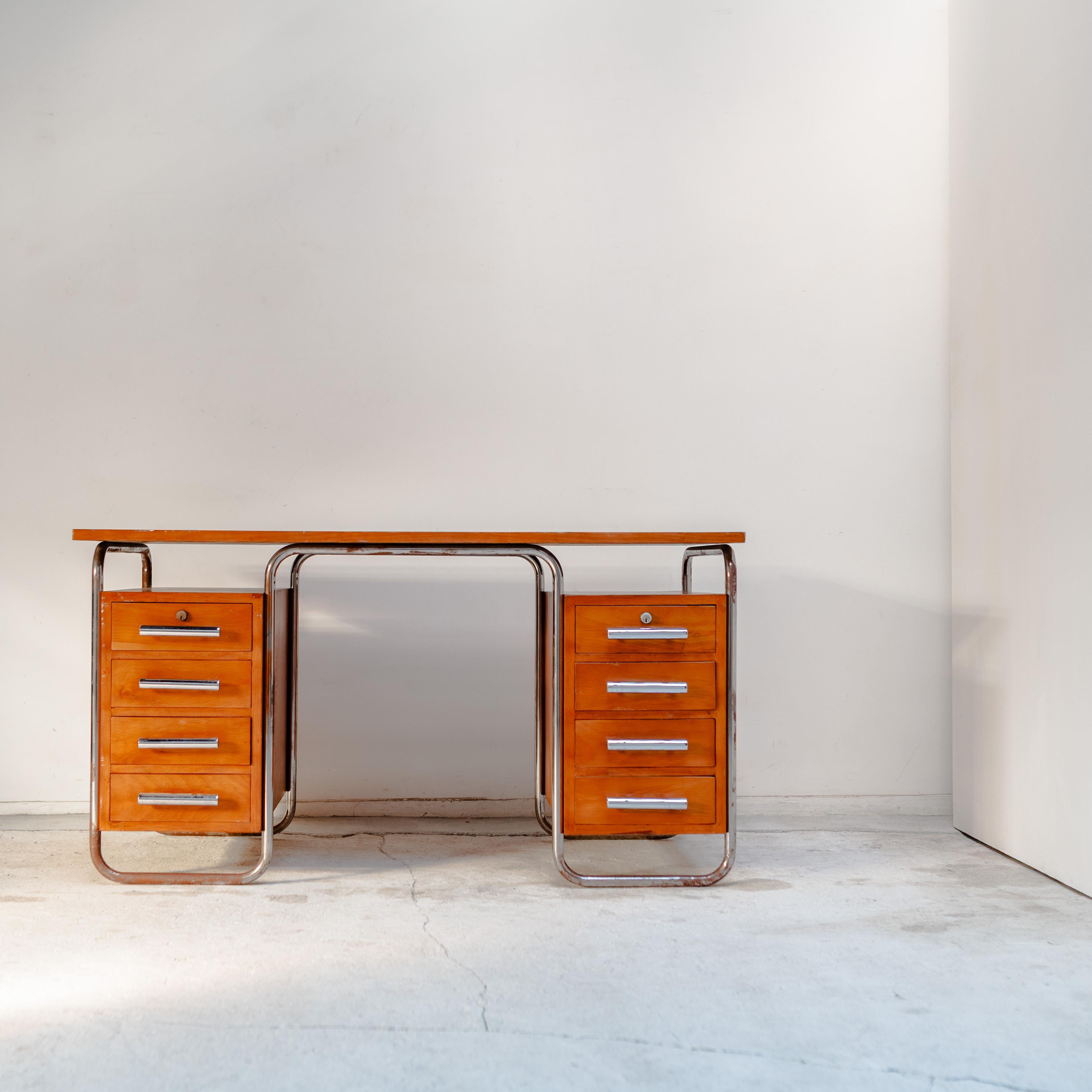 20th Century Oak Bauhaus Writing Desk by Marcel Breuer, 1930s For Sale