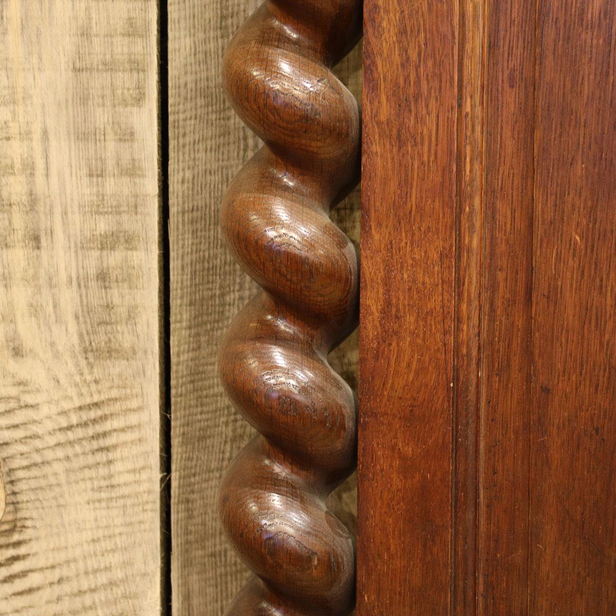Oak Bed with Barley Twist Posts, WD30 2