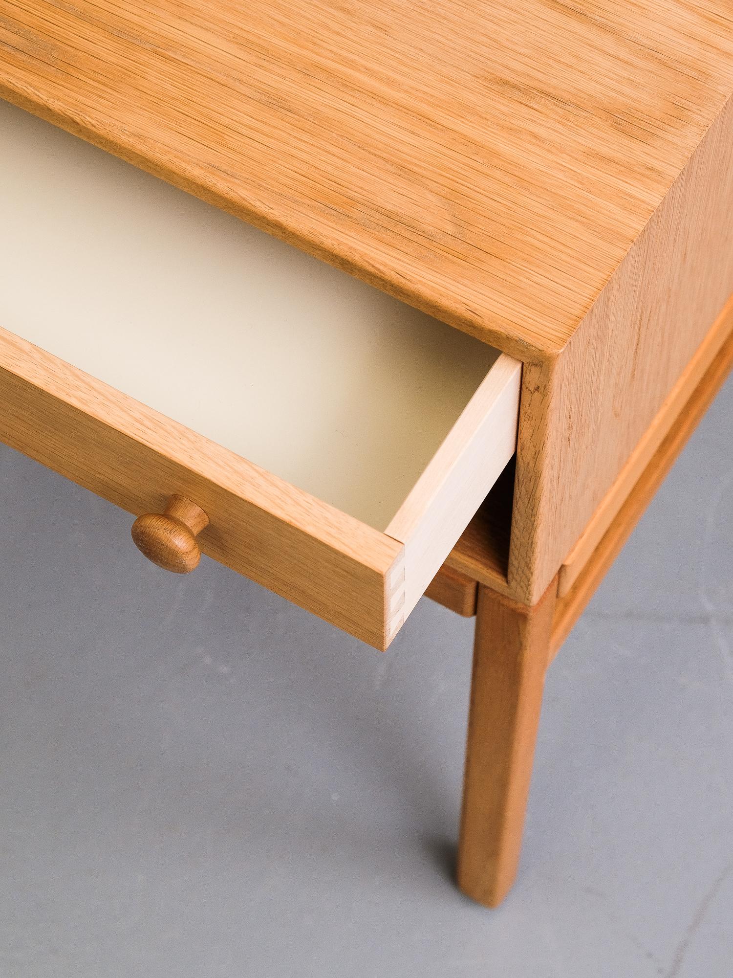 Mid-20th Century Oak Bedside Tables Model 