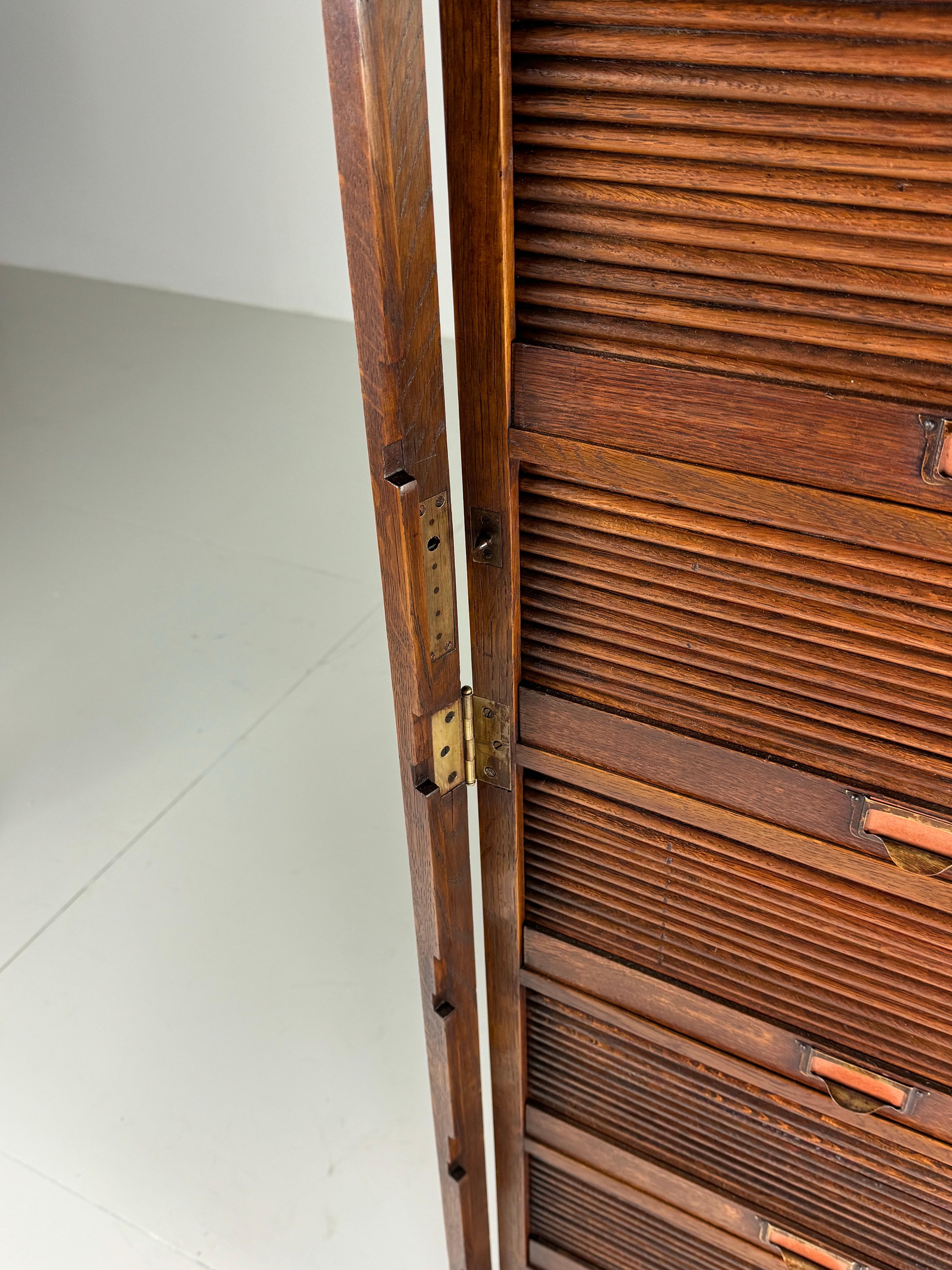 Late 19th Century Oak Belgian filing cabinet For Sale