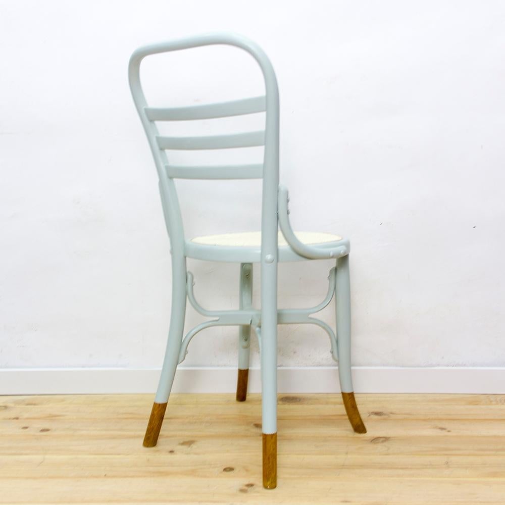 Oak Bentwood Spanish Art Nouveau Chair For Sale 2