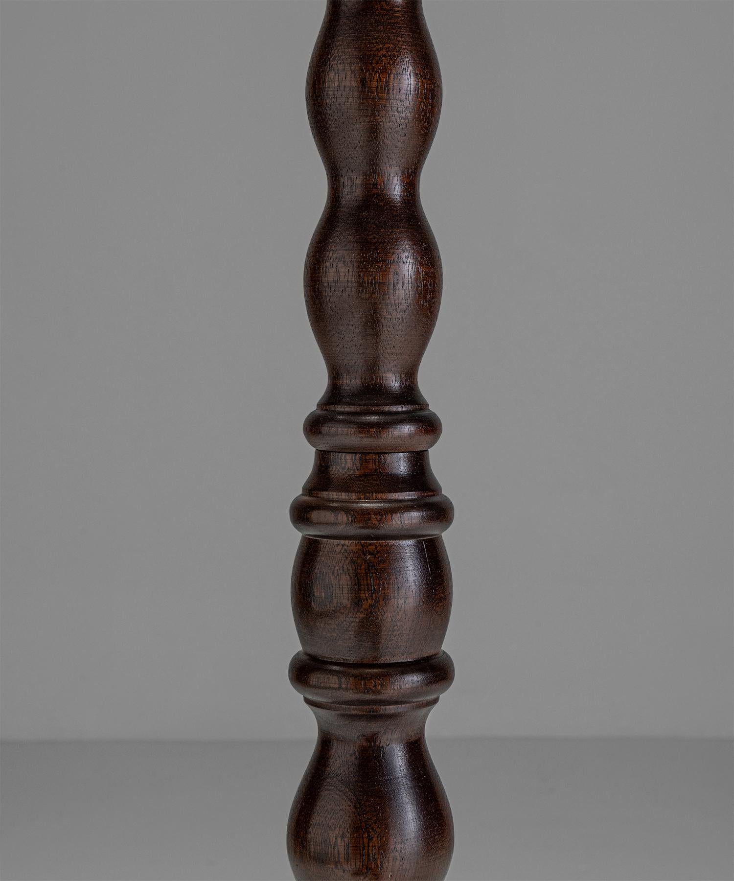 Oak Bobbin floor lamp

England circa 1940

Solid oak carved bobbin stand, with new linen shade.

Measures: 24