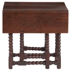 Oak Bobbin Gateleg End Table