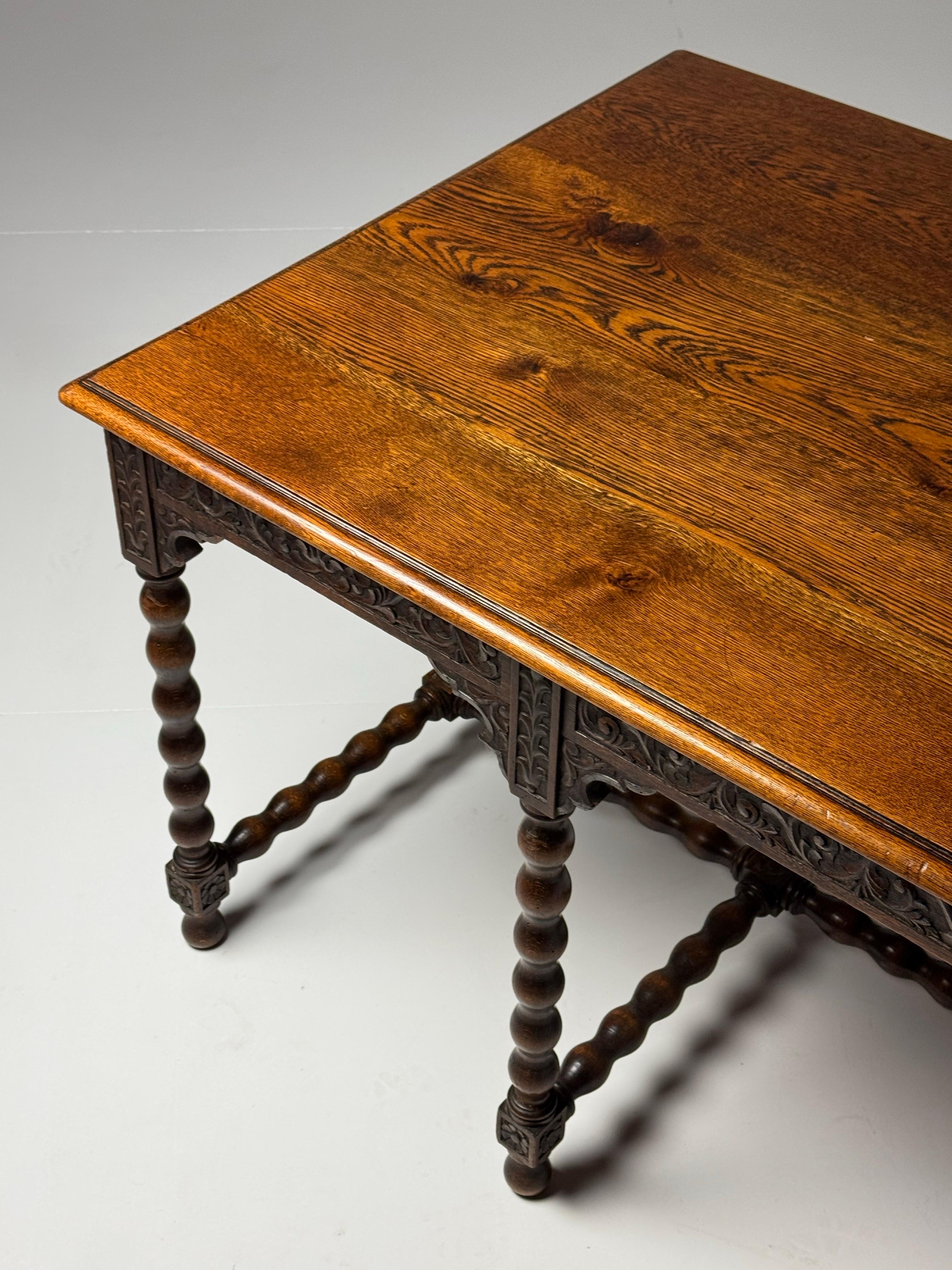 Oak Bobbin table ca. 1900 in vendita 8