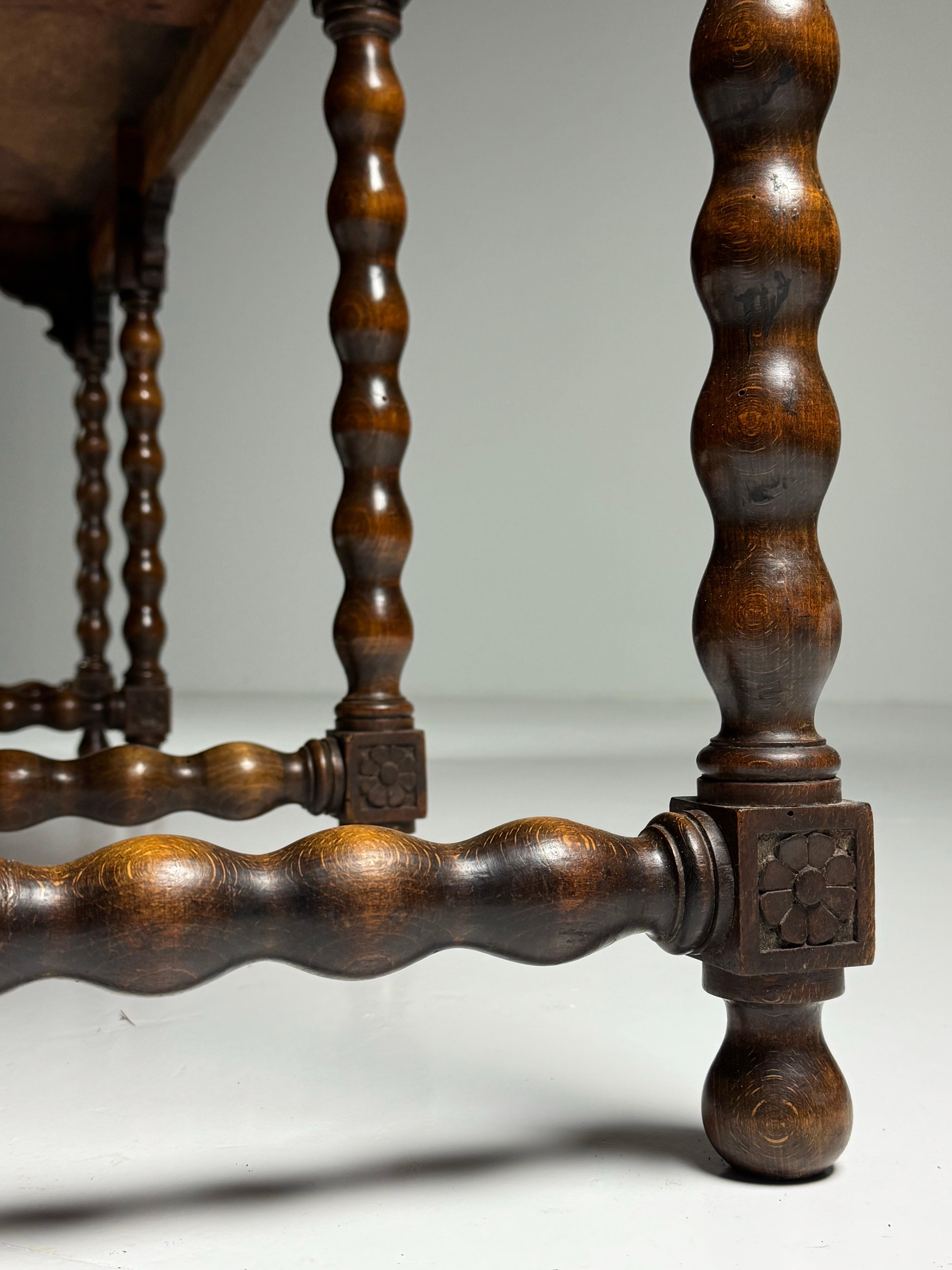 Oak Bobbin table ca. 1900 in vendita 9