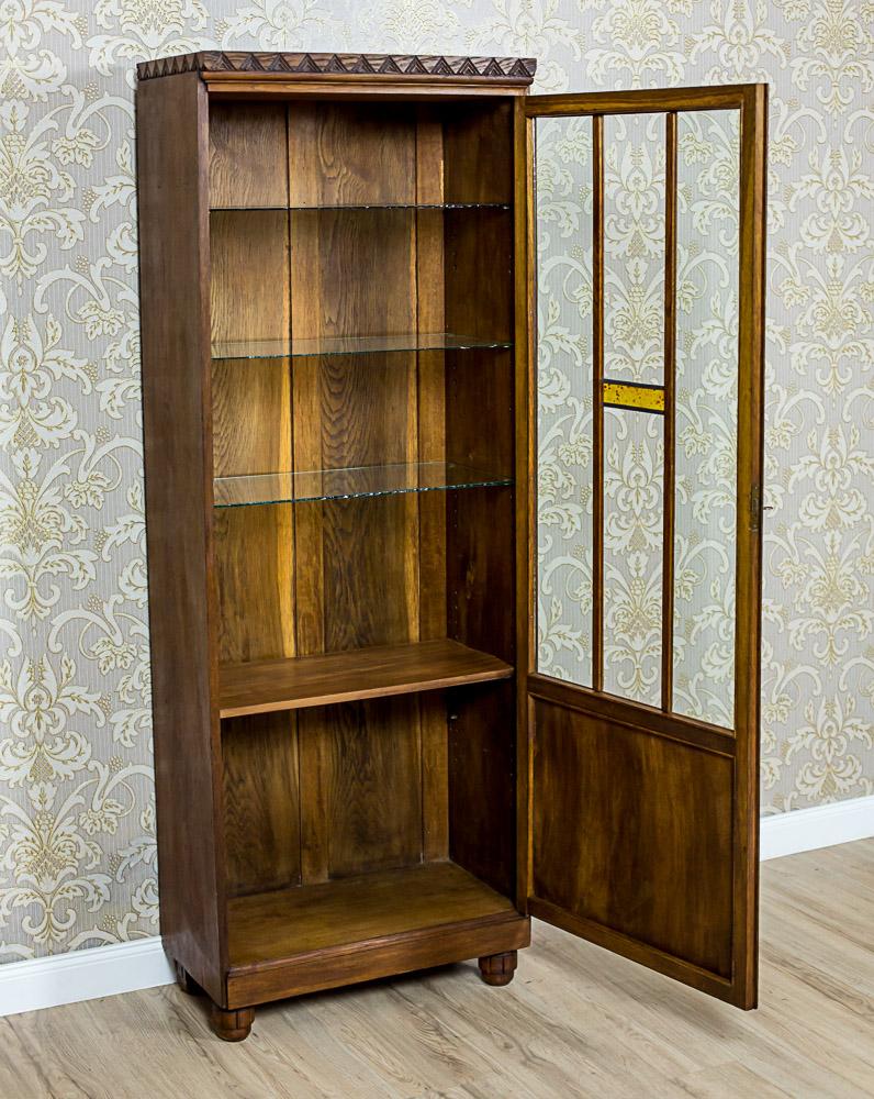 Oak Bookcase from the Interwar Period In Good Condition In Opole, PL