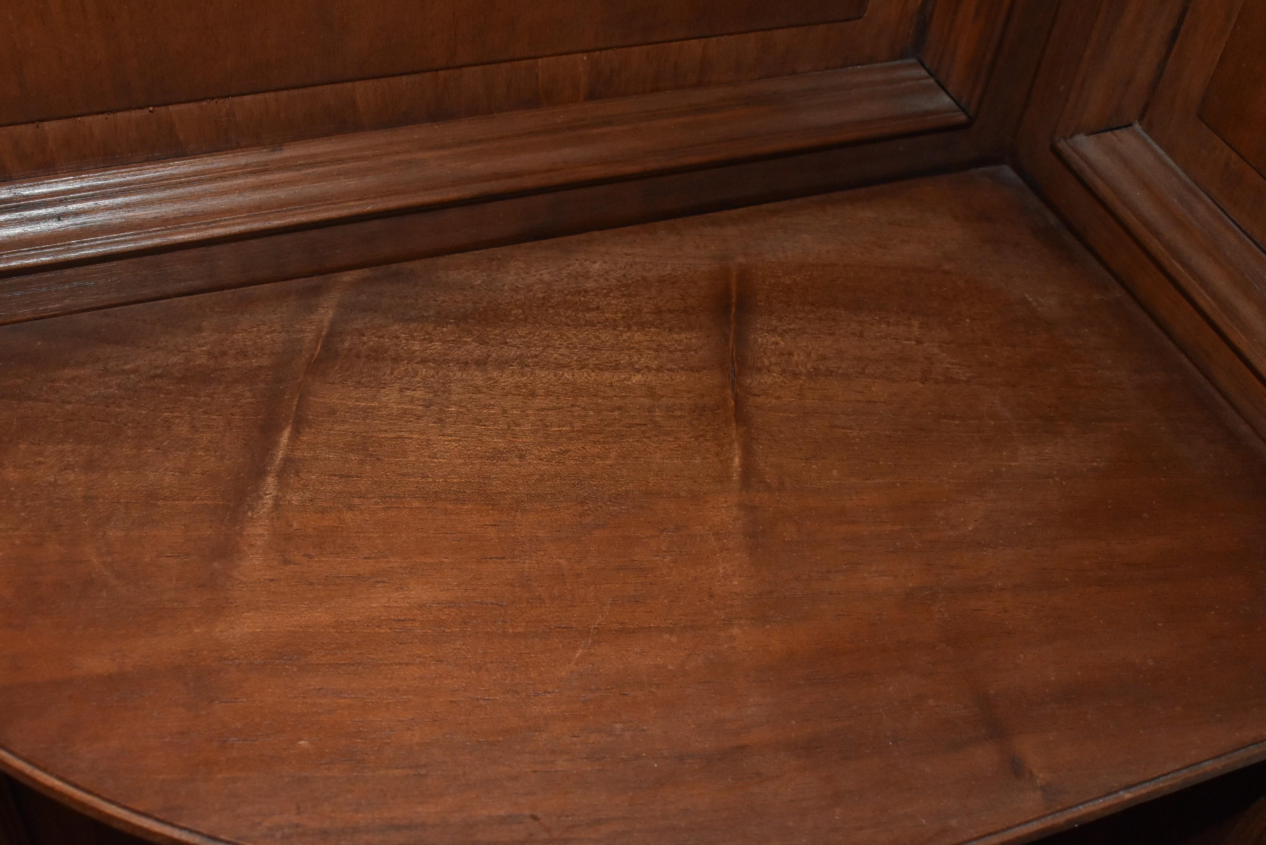 Vetrina a ribalta in Oak, 1920 circa in vendita 3