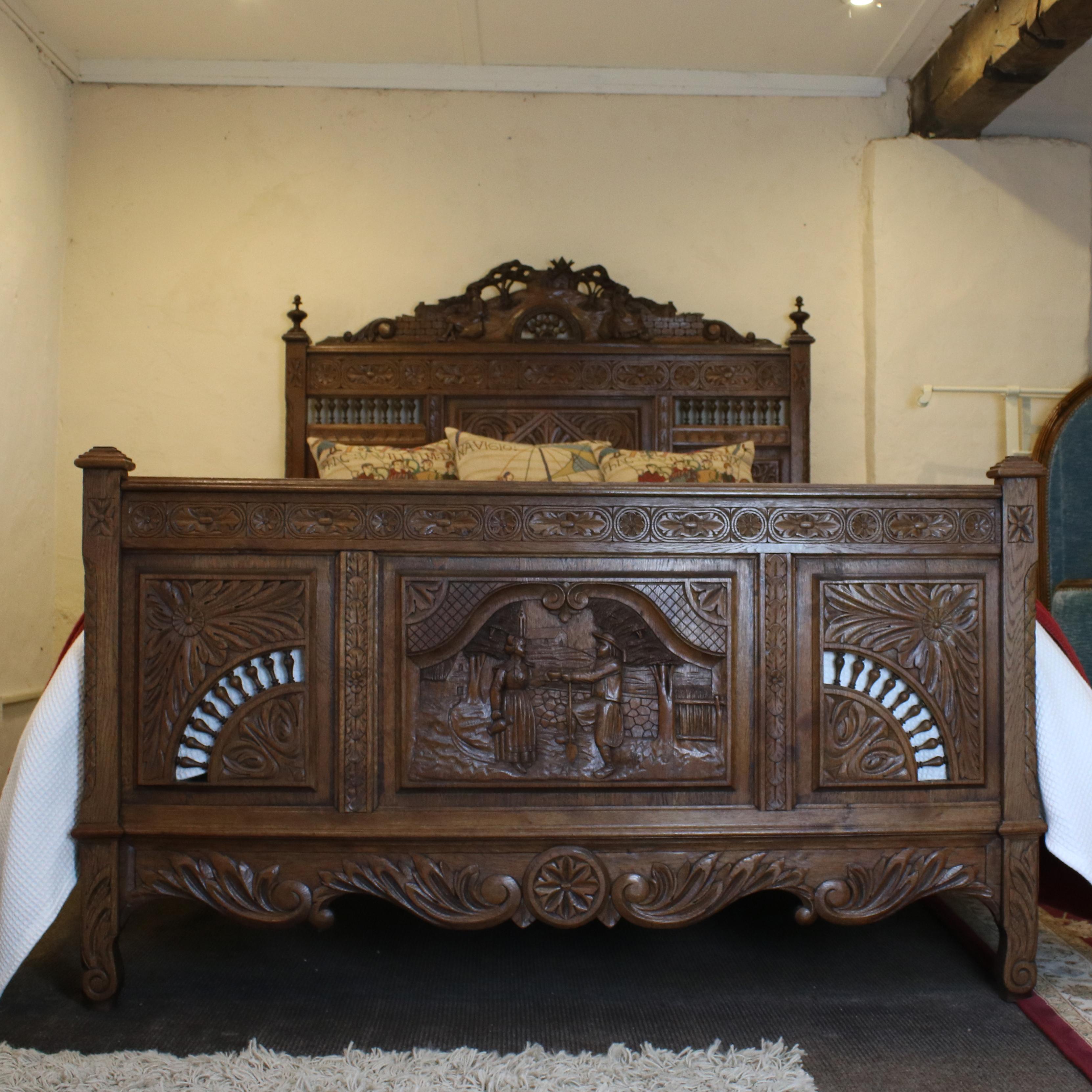 Oak Breton Bed, WK107 3