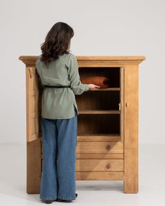 Buffet en chêne de style brutaliste, design français, vers 1970, meuble texturé