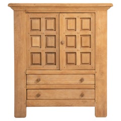 Buffet brutaliste en chêne