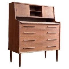 Vintage Oak Bureau/Vanity w/ Storage
