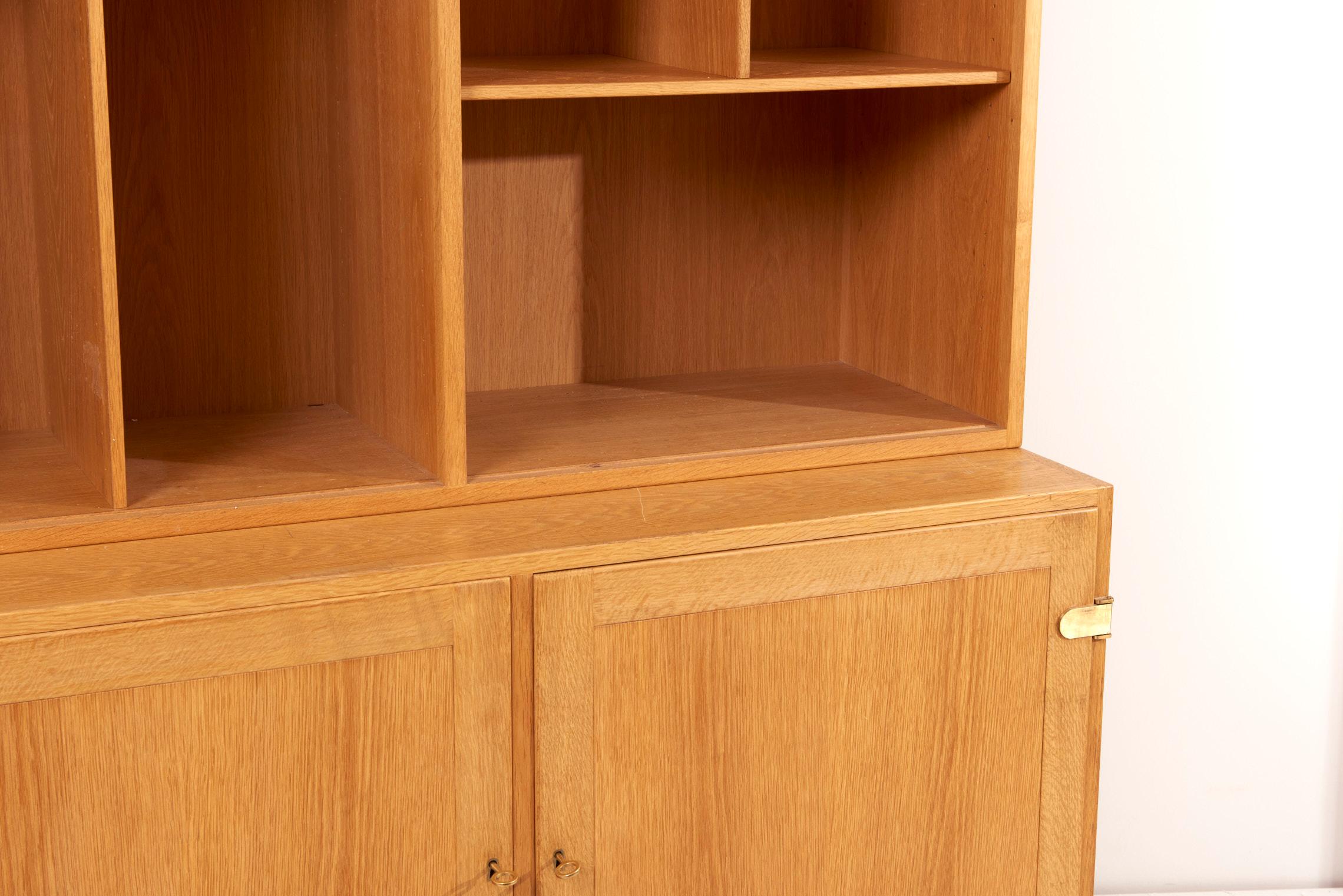 Oak Cabinet by Borge Mogensen, Sweden 1950s For Sale 1