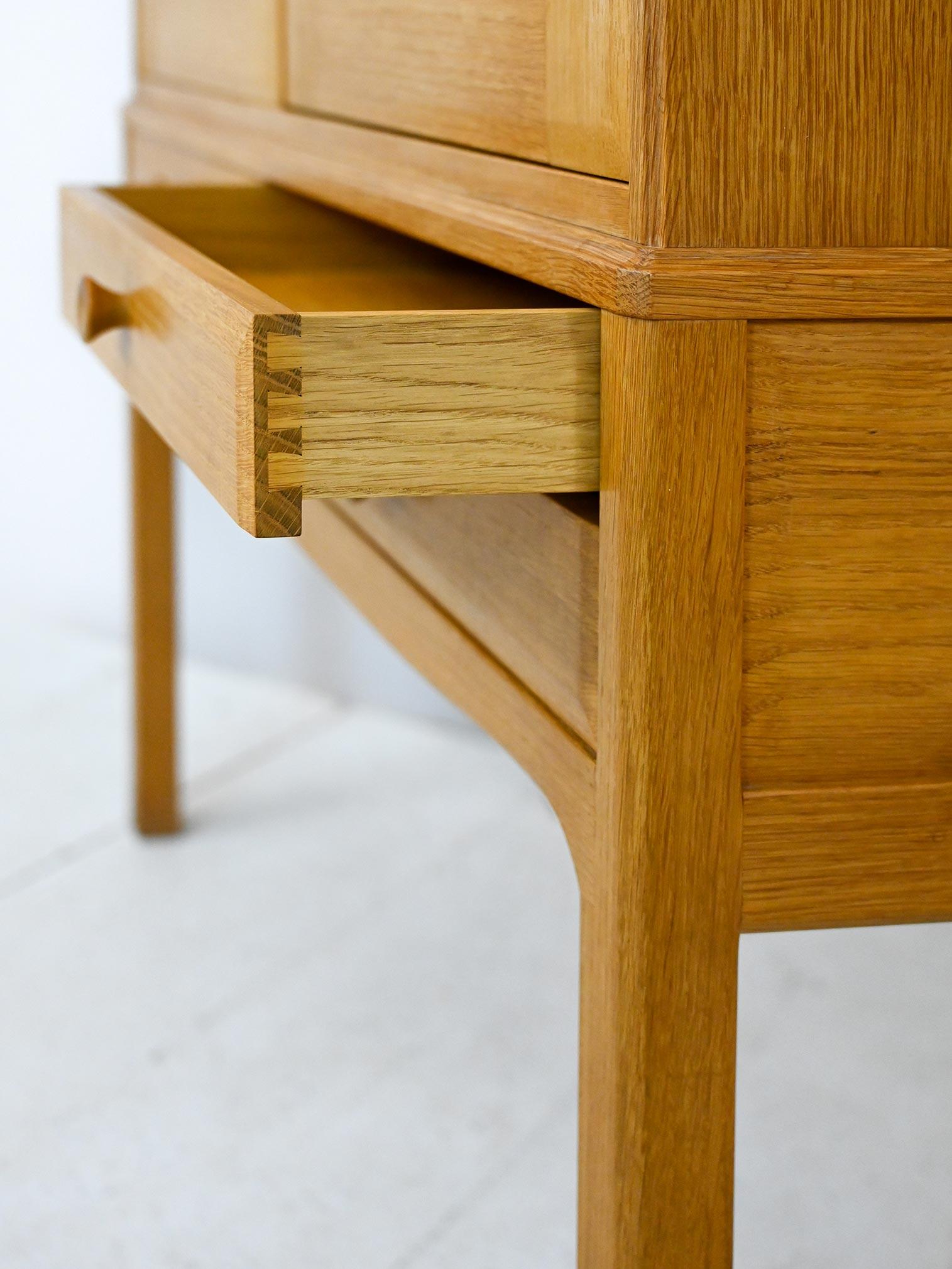 Oak Cabinet by Carl Malmsten 3