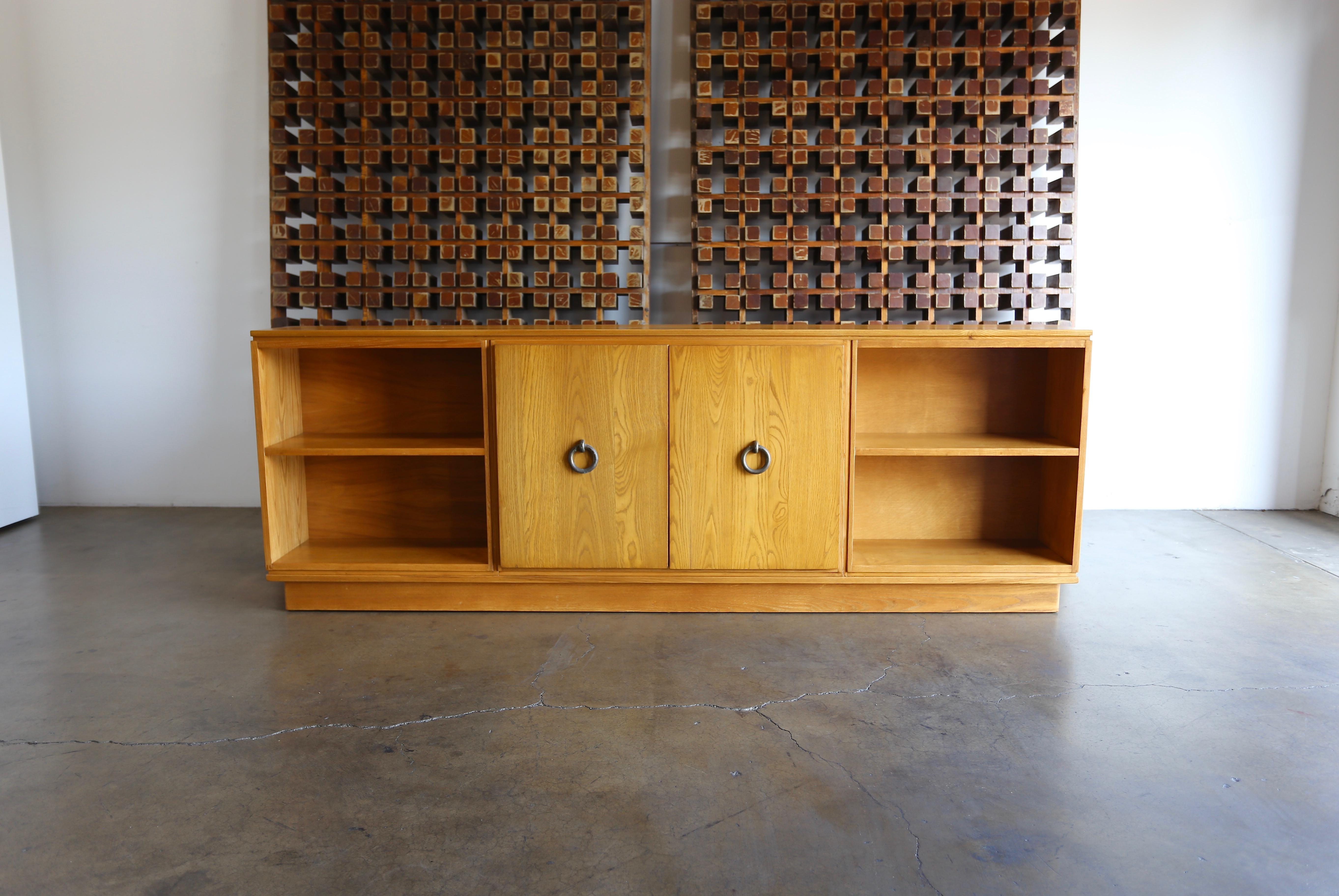 Oak Cabinet by Paul Laszlo 5