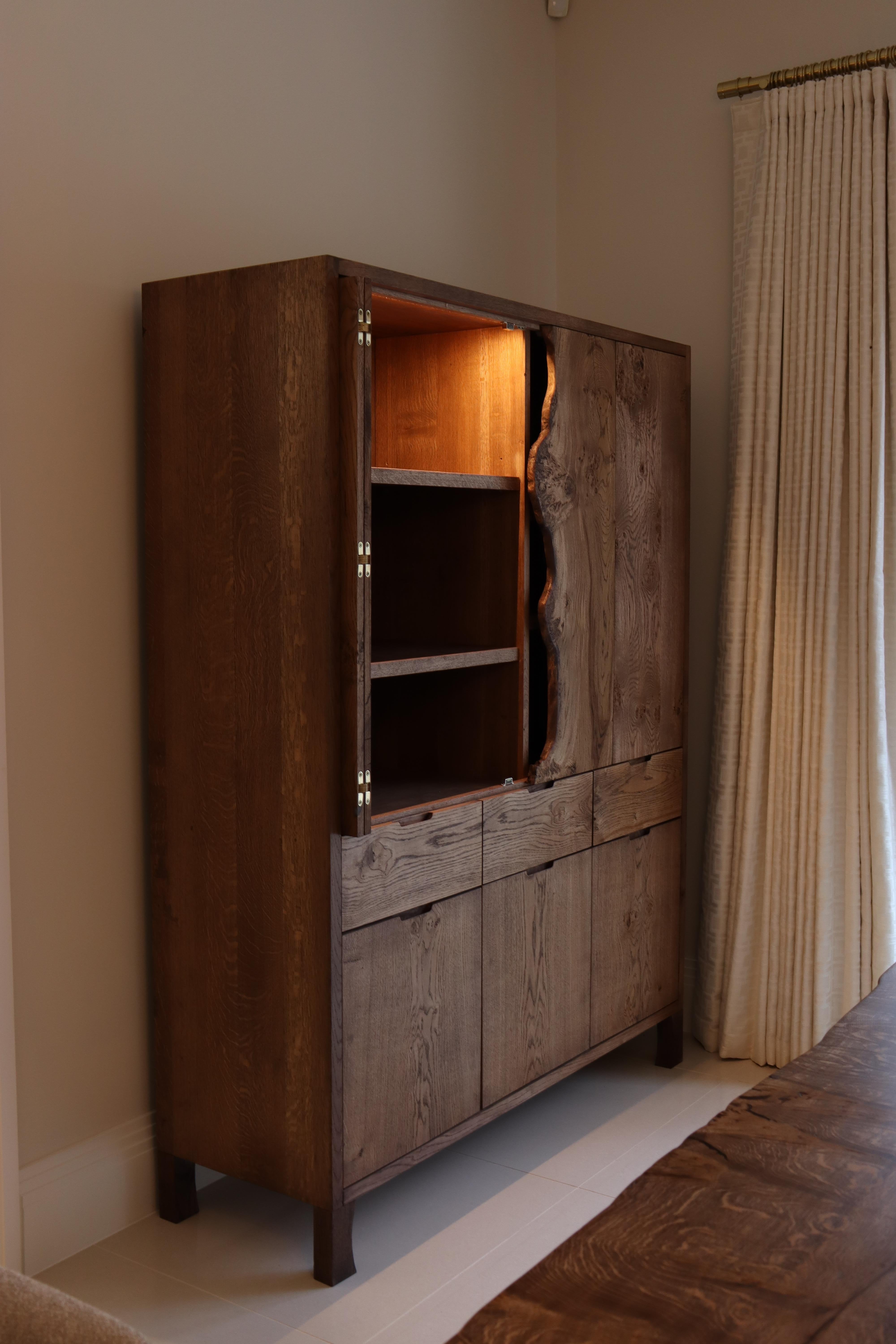 XXI secolo e contemporaneo Armadio Oak in vendita