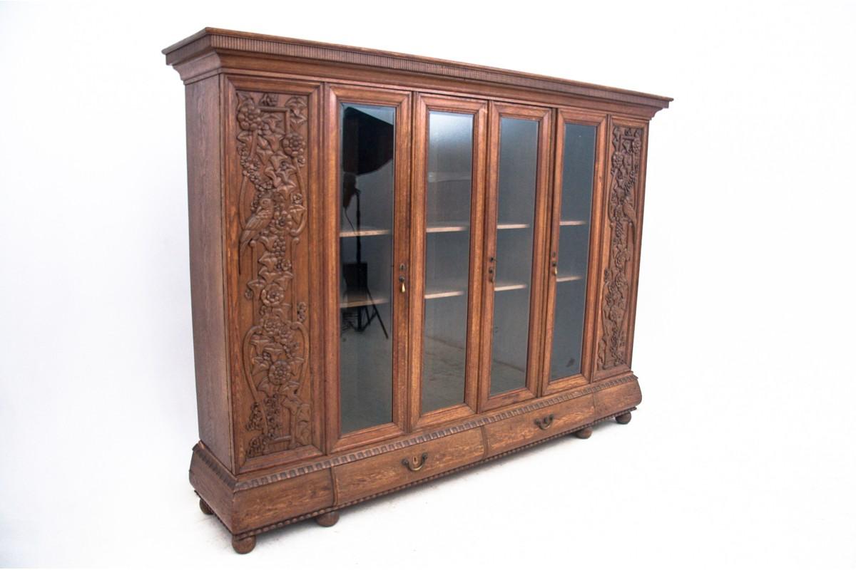 Renaissance Oak cabinet set, Germany, early 20th century. For Sale