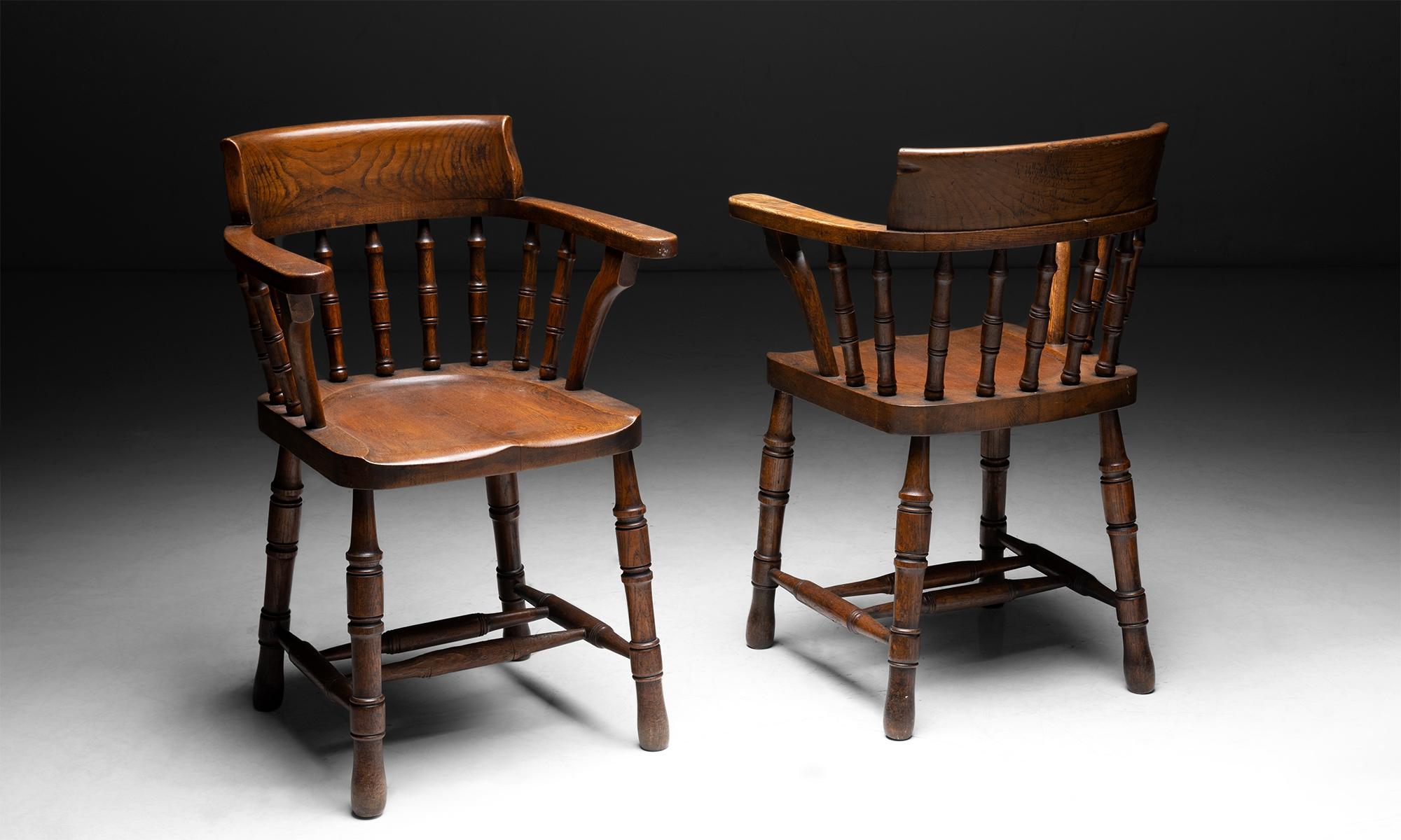 Oak Captain's Chair, England, circa 1890 For Sale 5