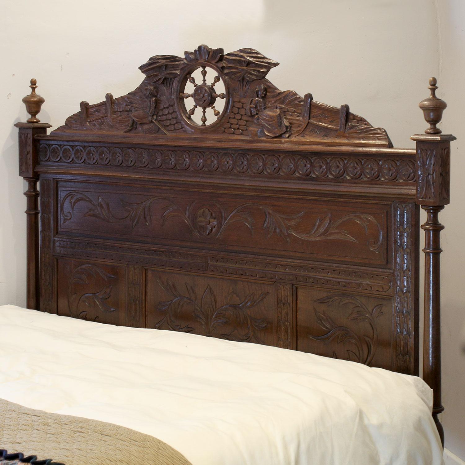 Oak Carved Antique Bed WK174 5