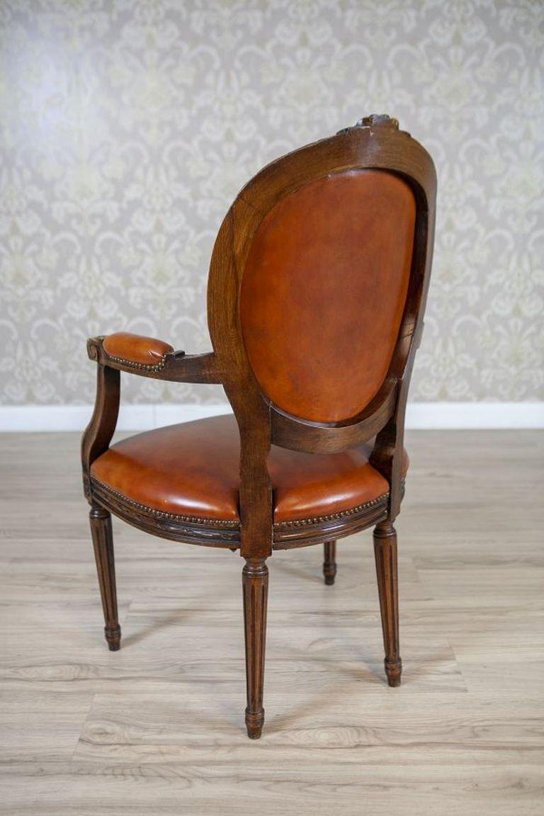 Oak Carved Armchair From the First Half of the 20th Century In Good Condition For Sale In Opole, PL