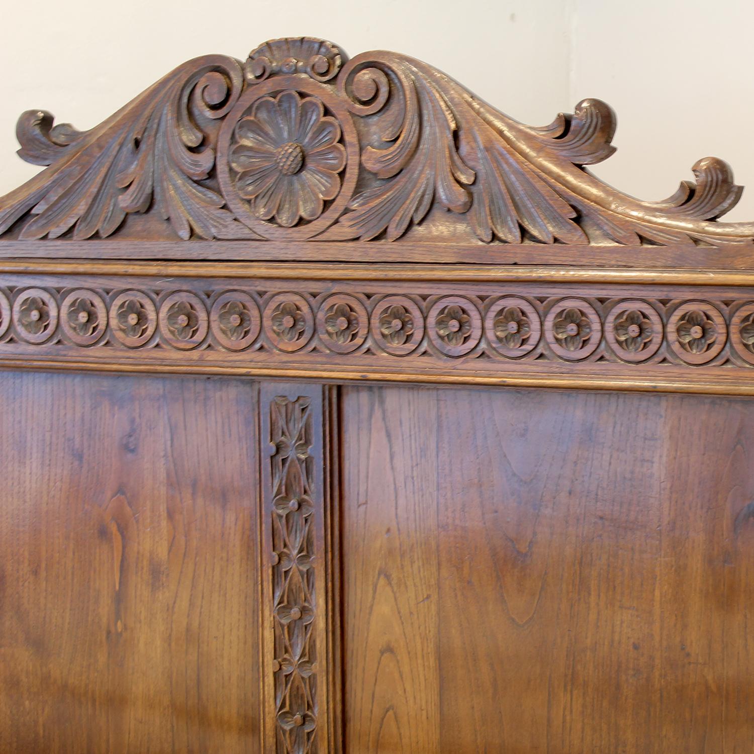 Oak Carved Breton Antique Bed, WK203 5