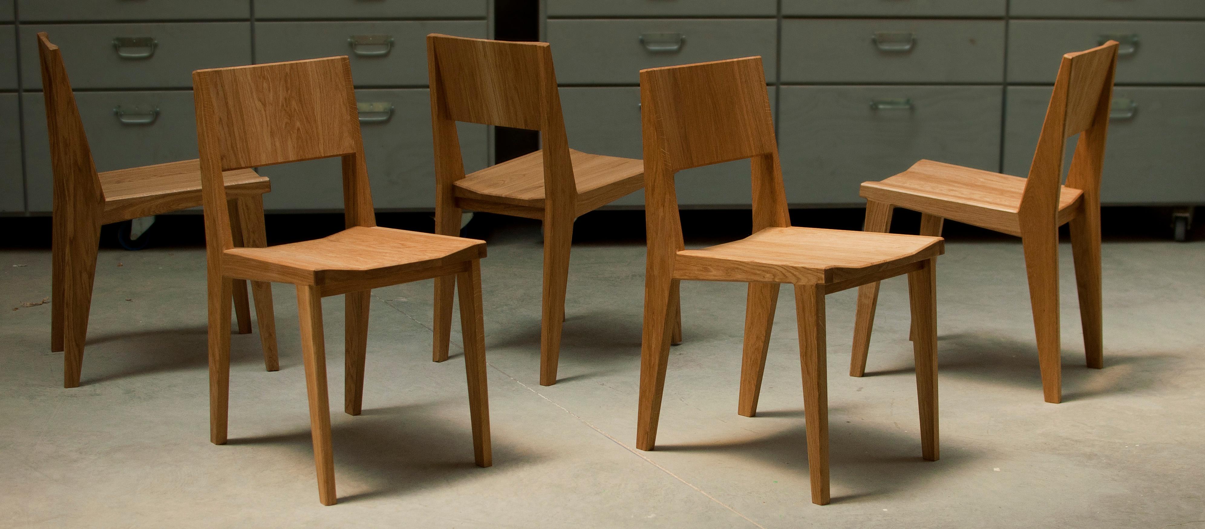 Stuhl aus Eichenholz von Frank Buschmann im Angebot 1
