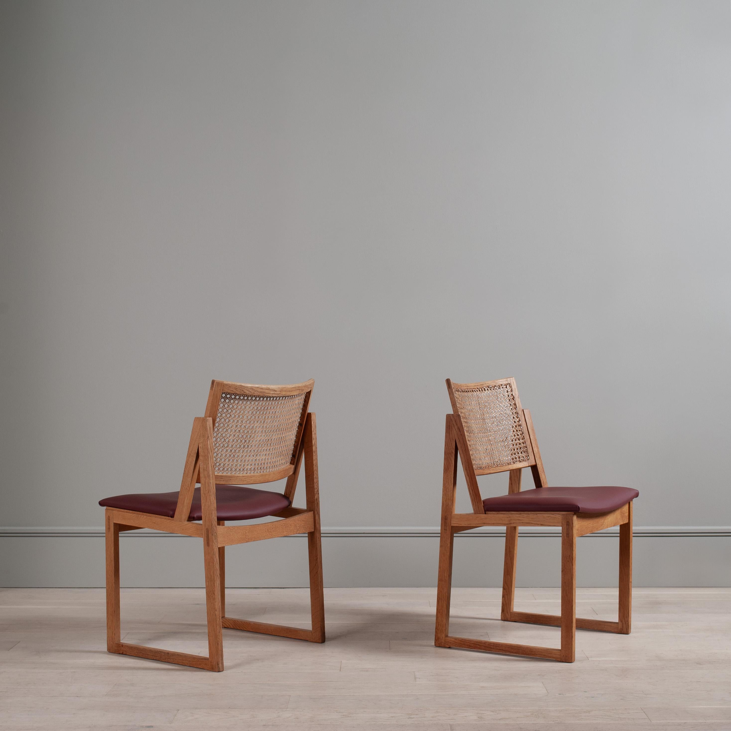 Danese Sedie moderniste in Oak, Kai Lyngfeldt Larsen, Coppia in vendita