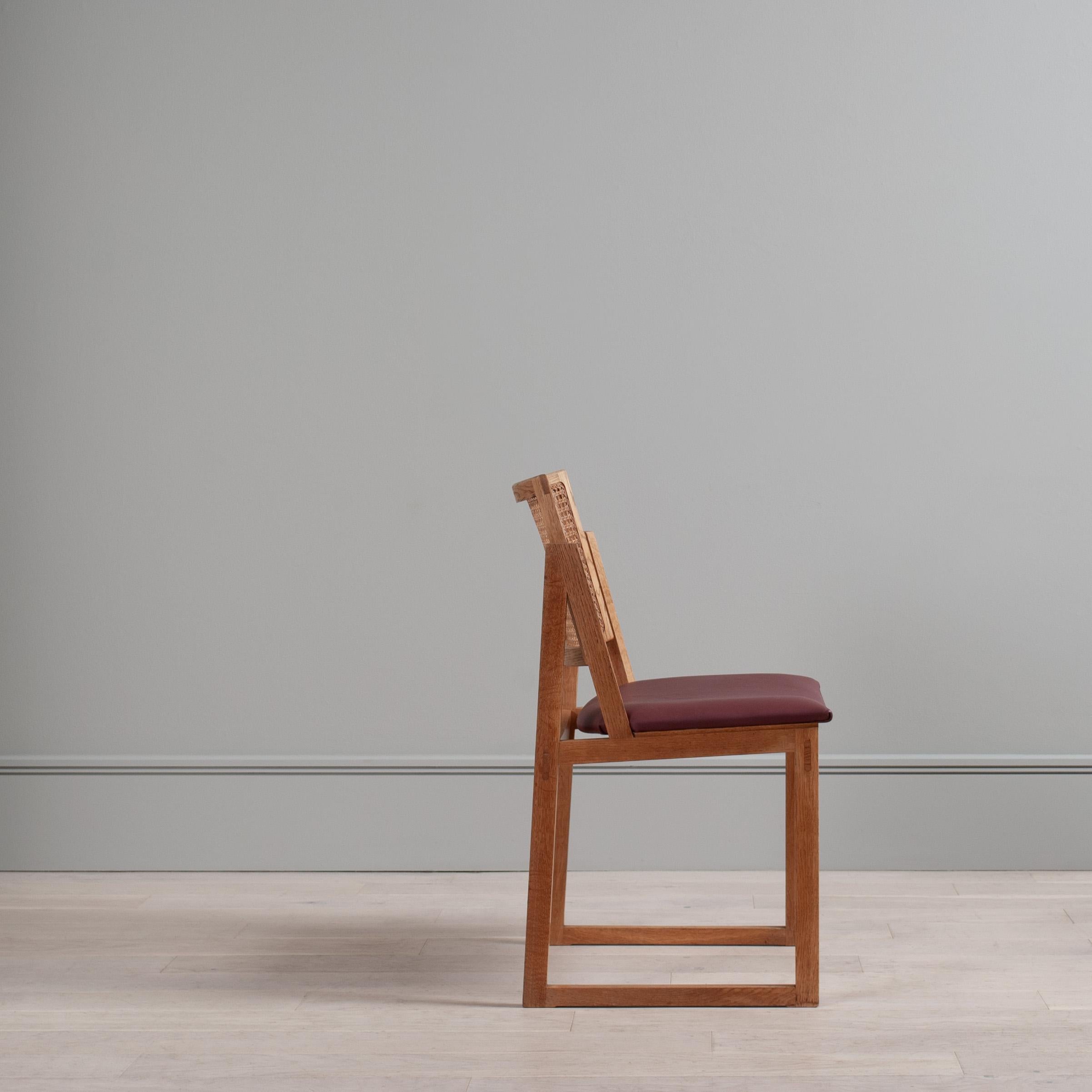 XX secolo Sedie moderniste in Oak, Kai Lyngfeldt Larsen, Coppia in vendita