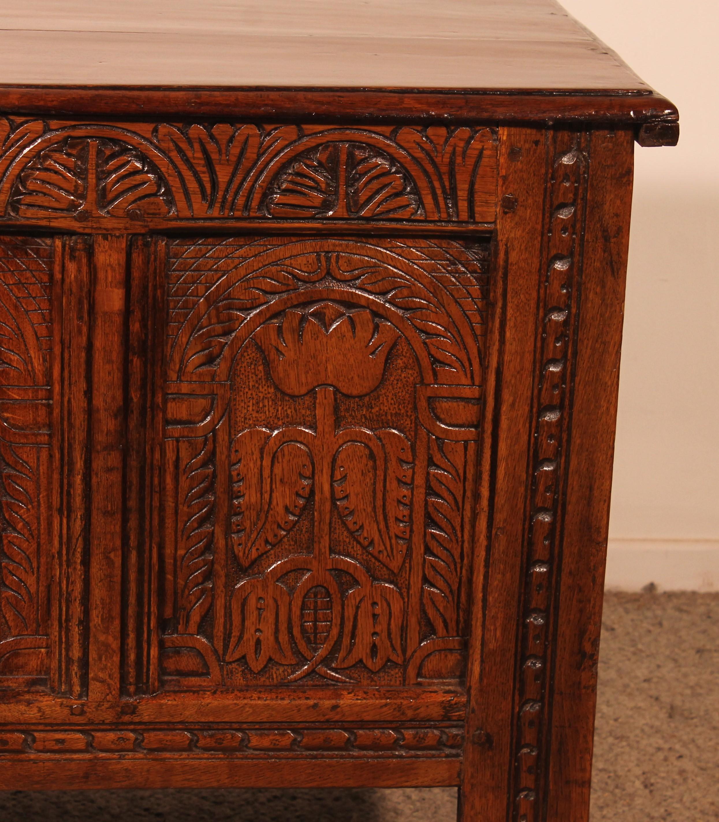 Jacobean Oak Chest From 17th Century 4 Panels For Sale