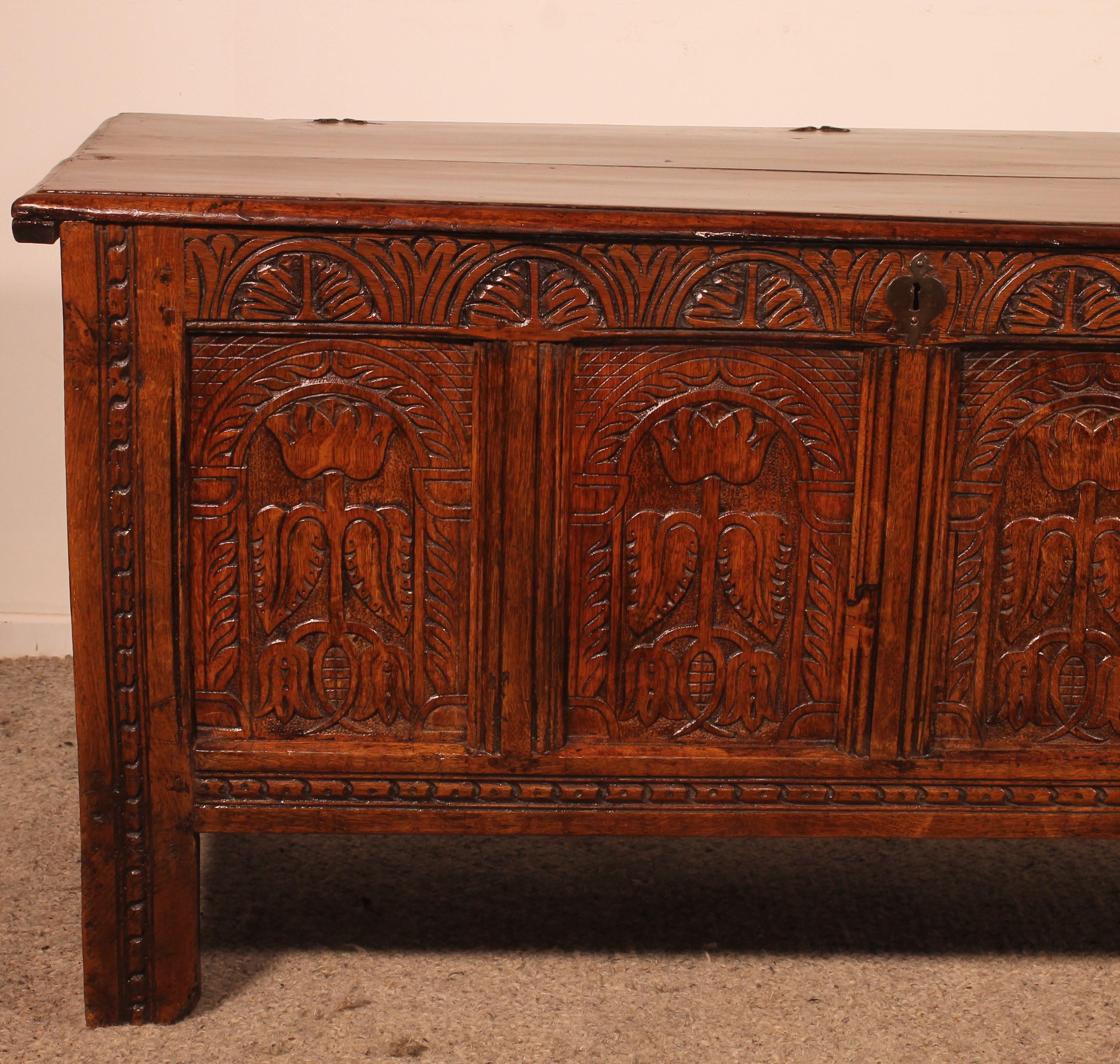 British Oak Chest From 17th Century 4 Panels For Sale