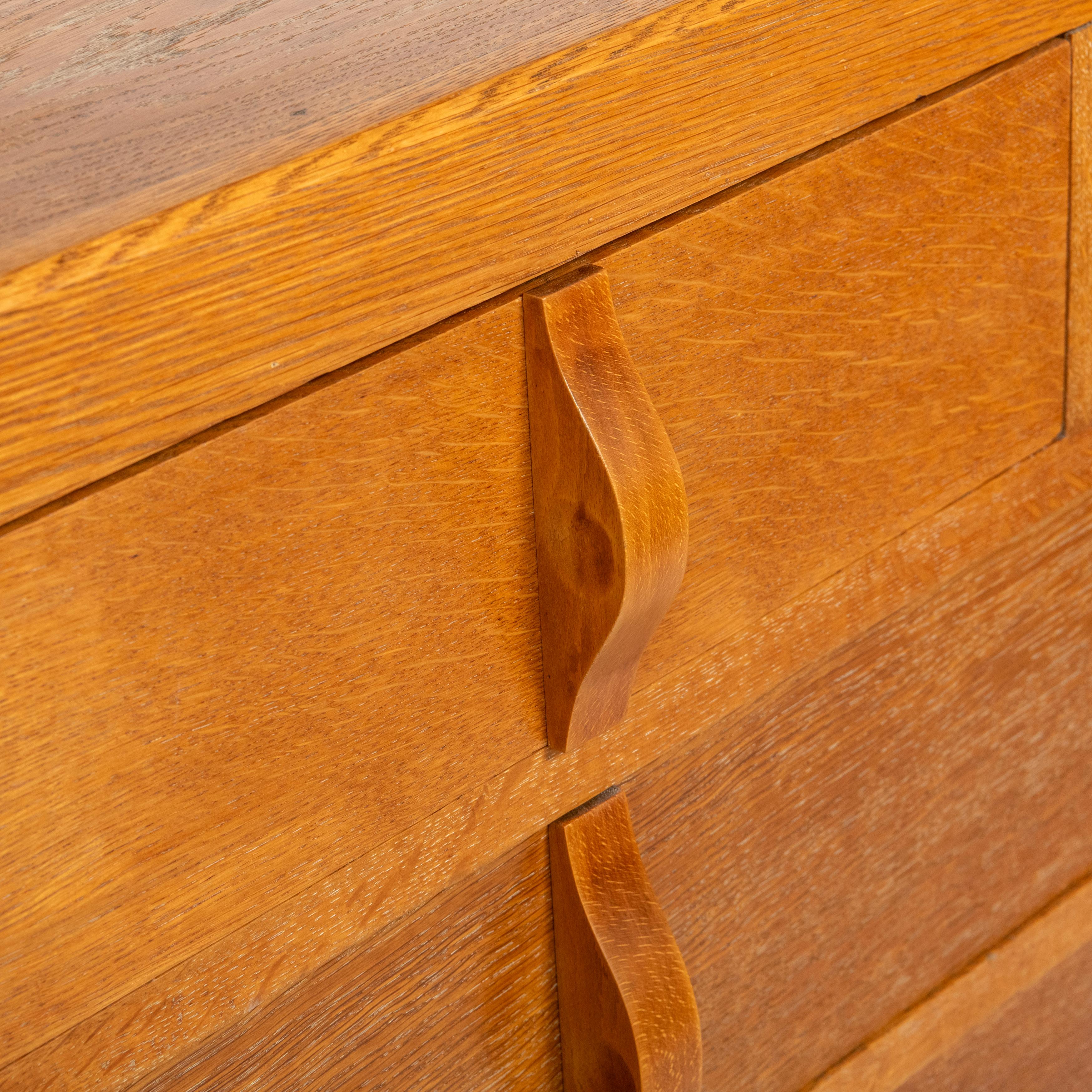 Mid-20th Century Oak Chest of Drawers by Gordon Russell, England circa 1930