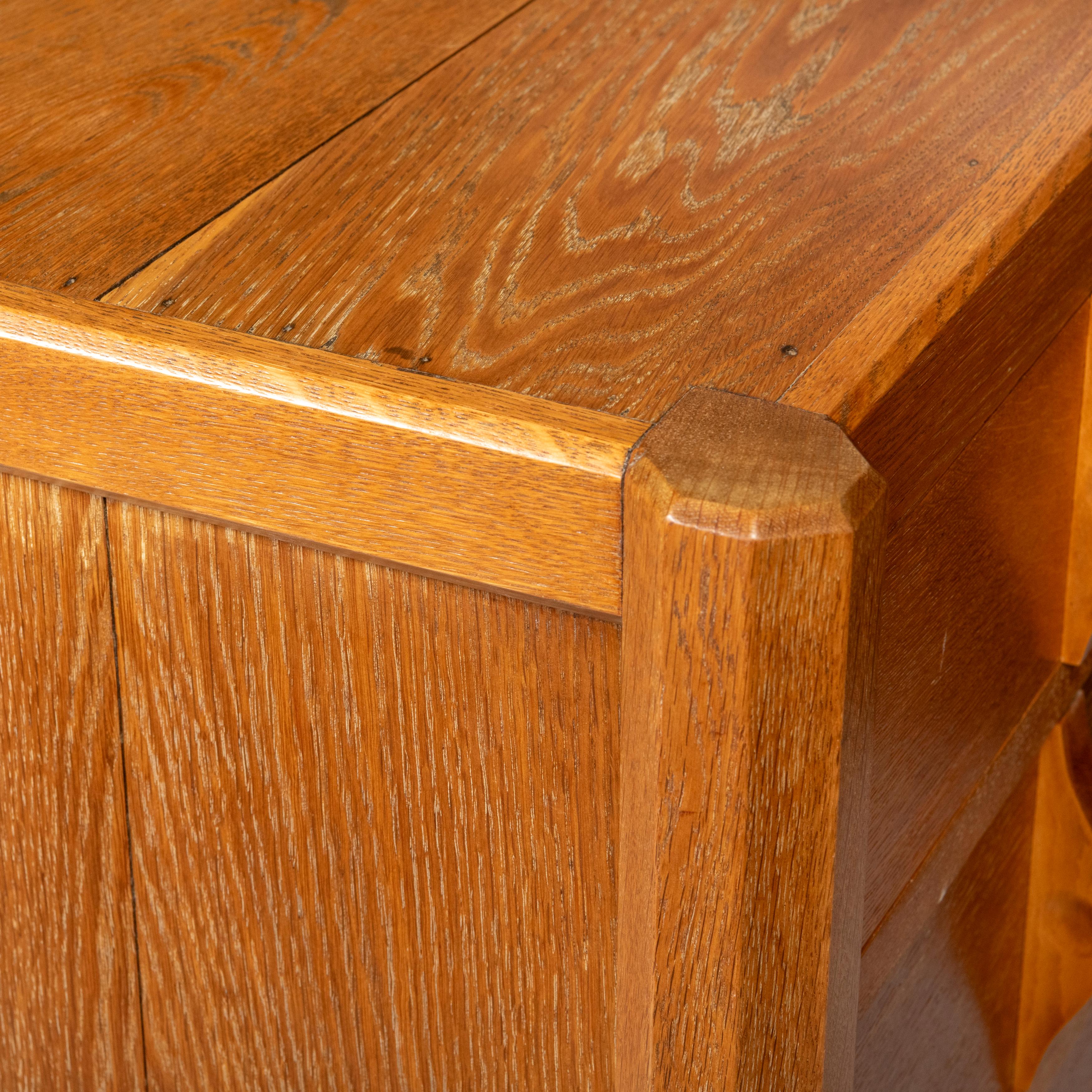 Oak Chest of Drawers by Gordon Russell, England circa 1930 3
