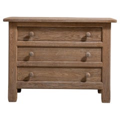Oak Chest of Drawers