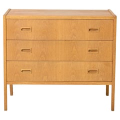 Oak Chest of Drawers with Three Drawers