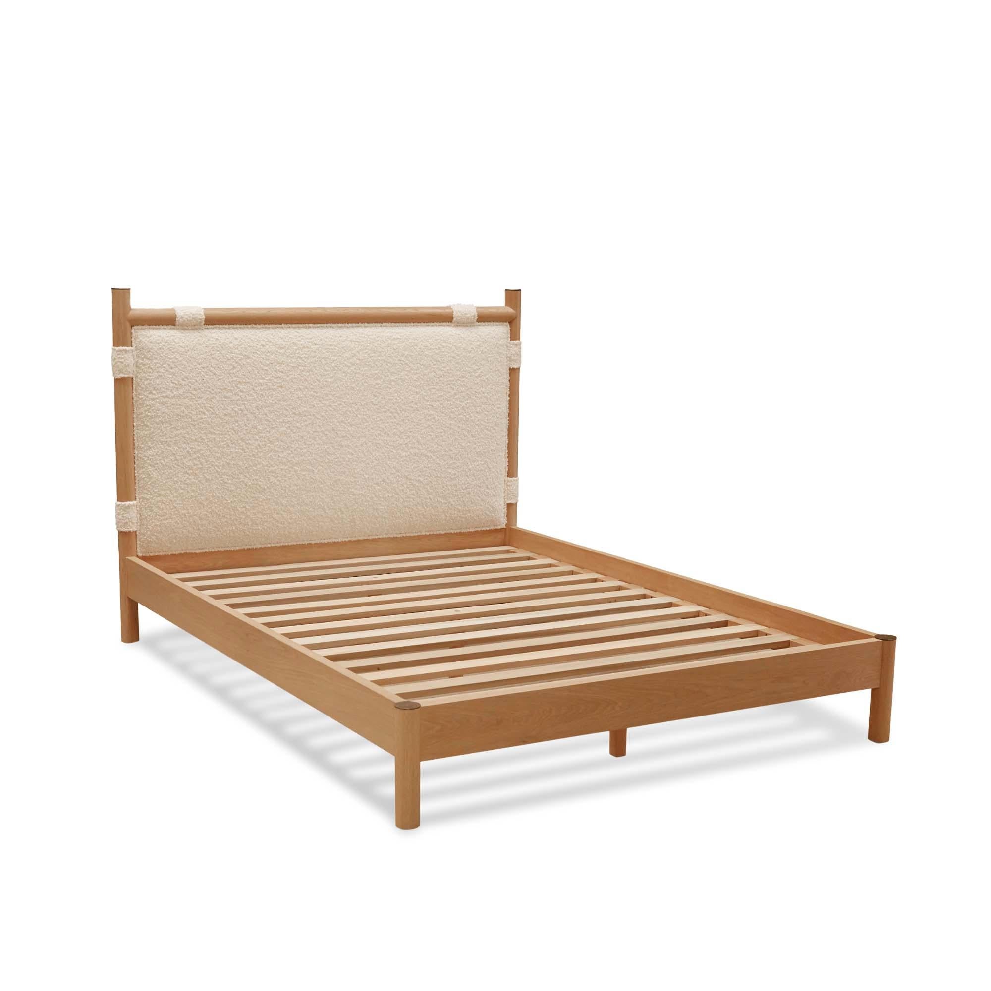 Oak Chiselhurst Bed by LawsonFenning, Queen For Sale at 1stDibs