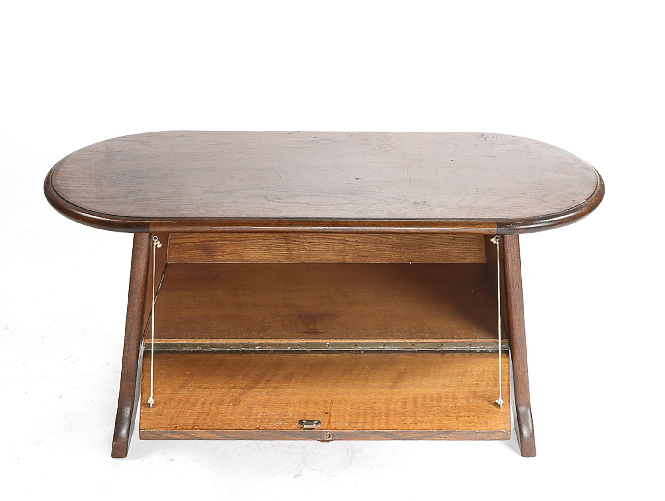 Table basse en Oak Bon état - En vente à Vienna, AT