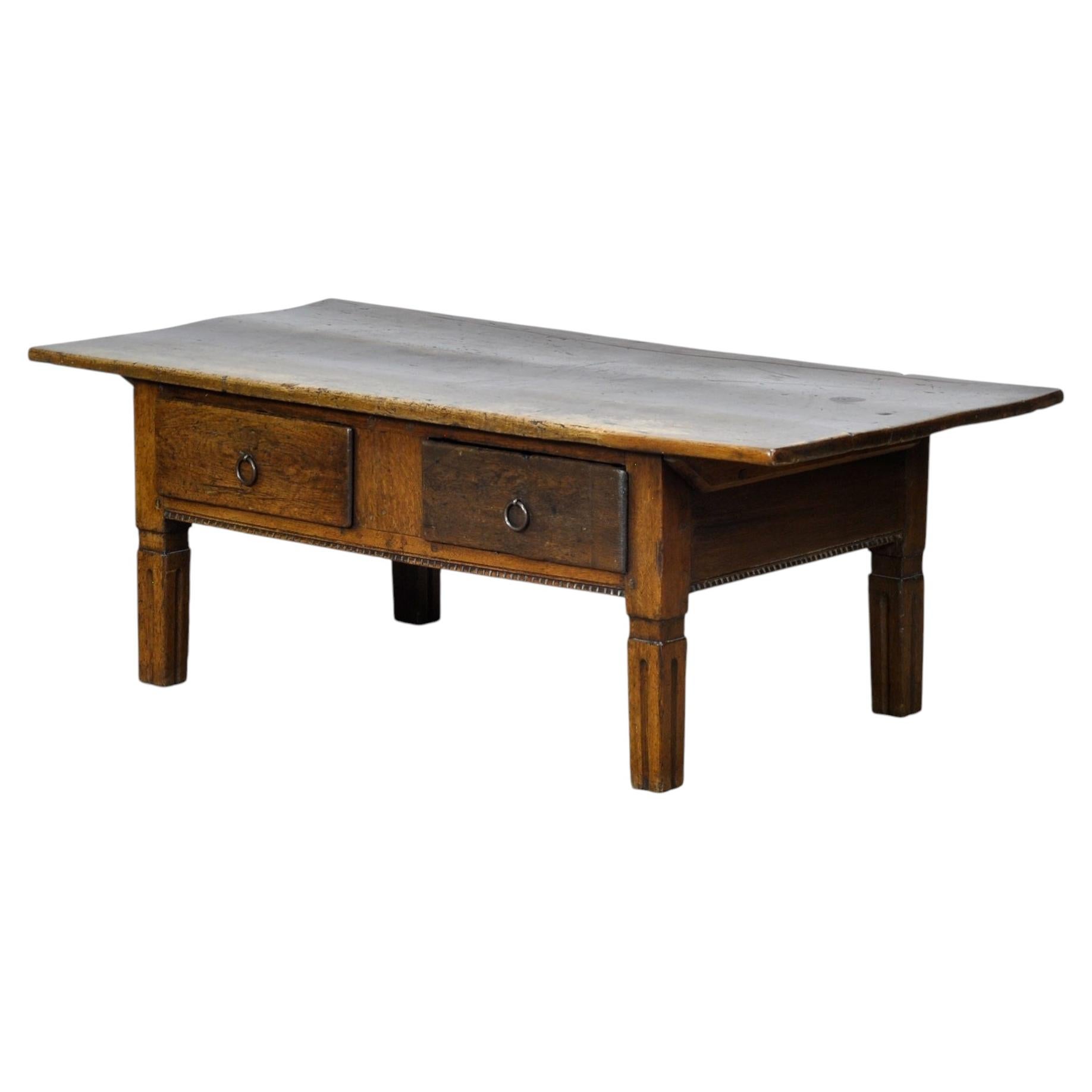 Table basse en Oak, vers 1820