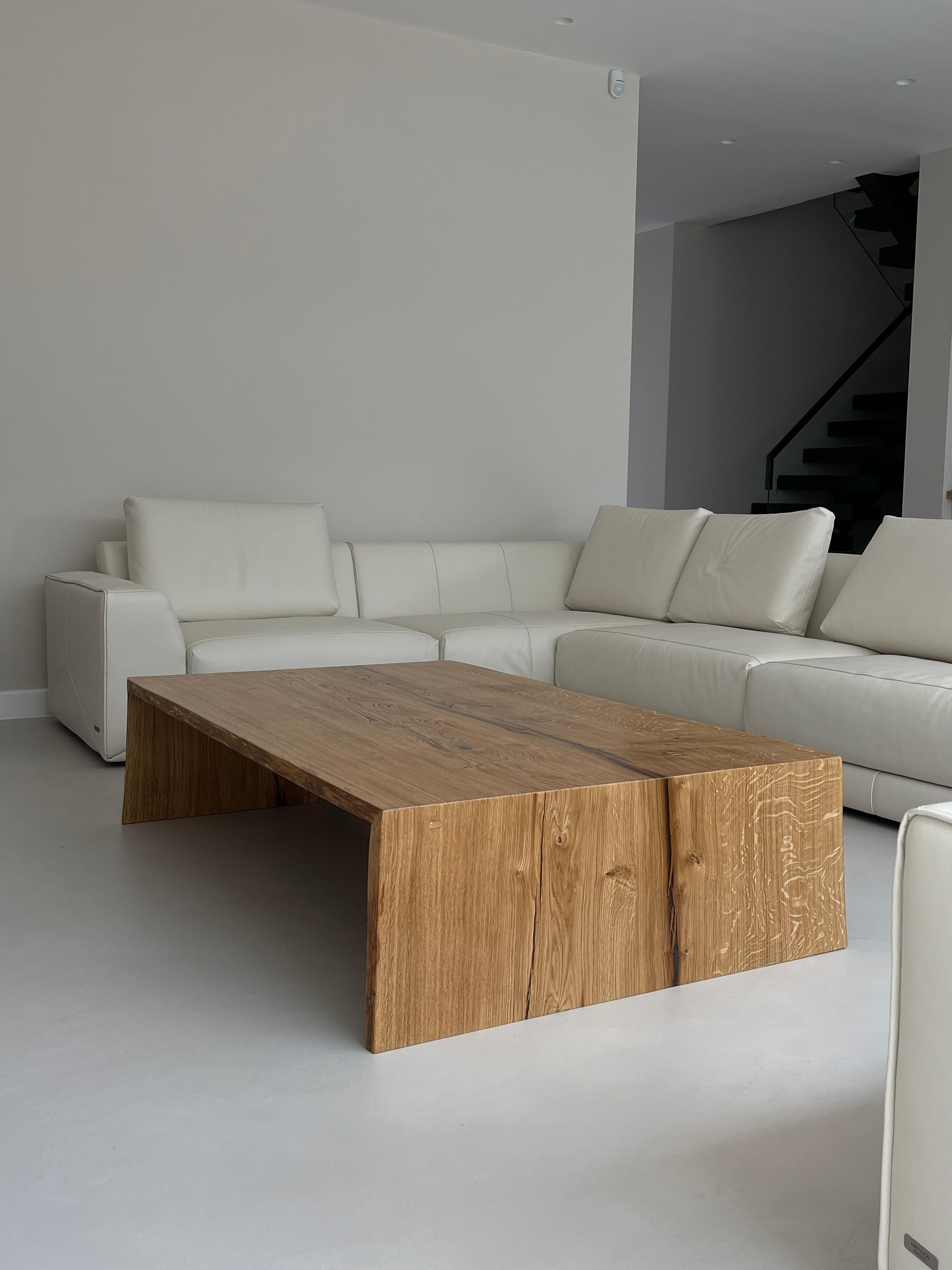 Britannique Table basse en Oak en vente