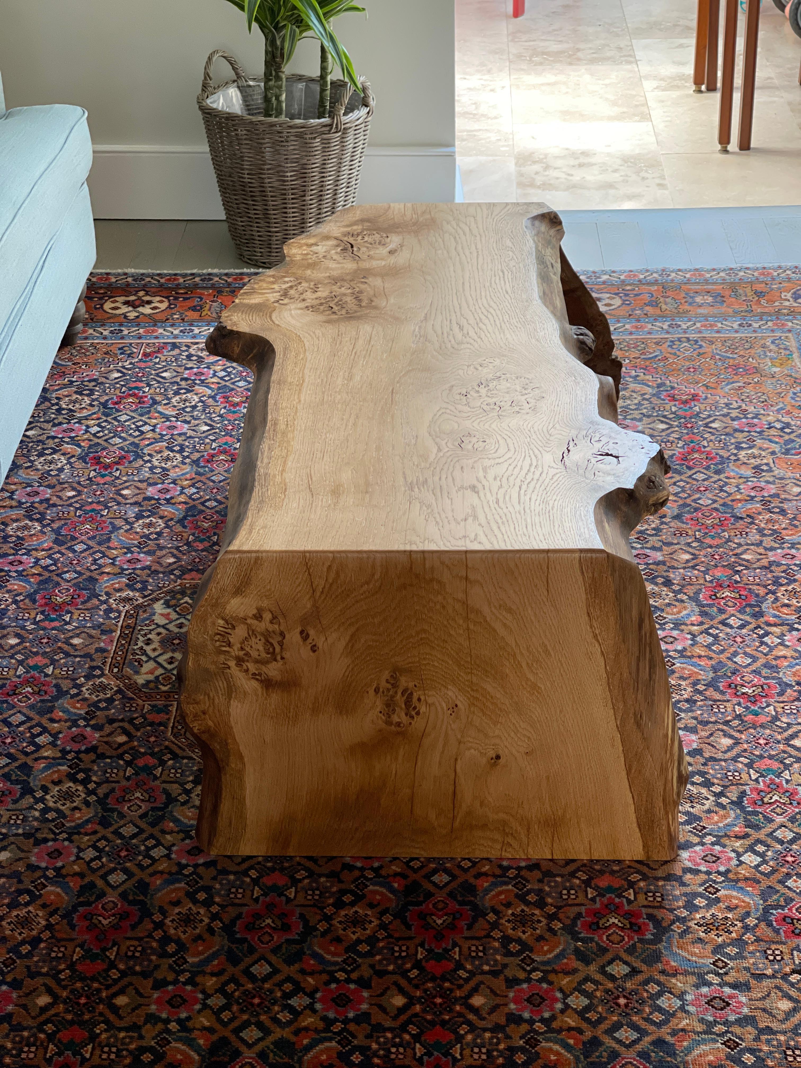 Menuiserie Table basse en Oak en vente