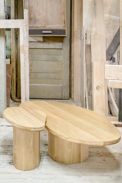 Table basse miniature en chêne de Daniel Nikolovski