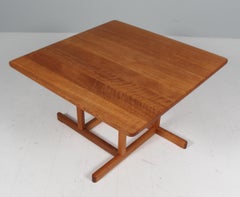 Oak Coffee Table with Perpendicular Frame by Børge Mogensen, Model #271