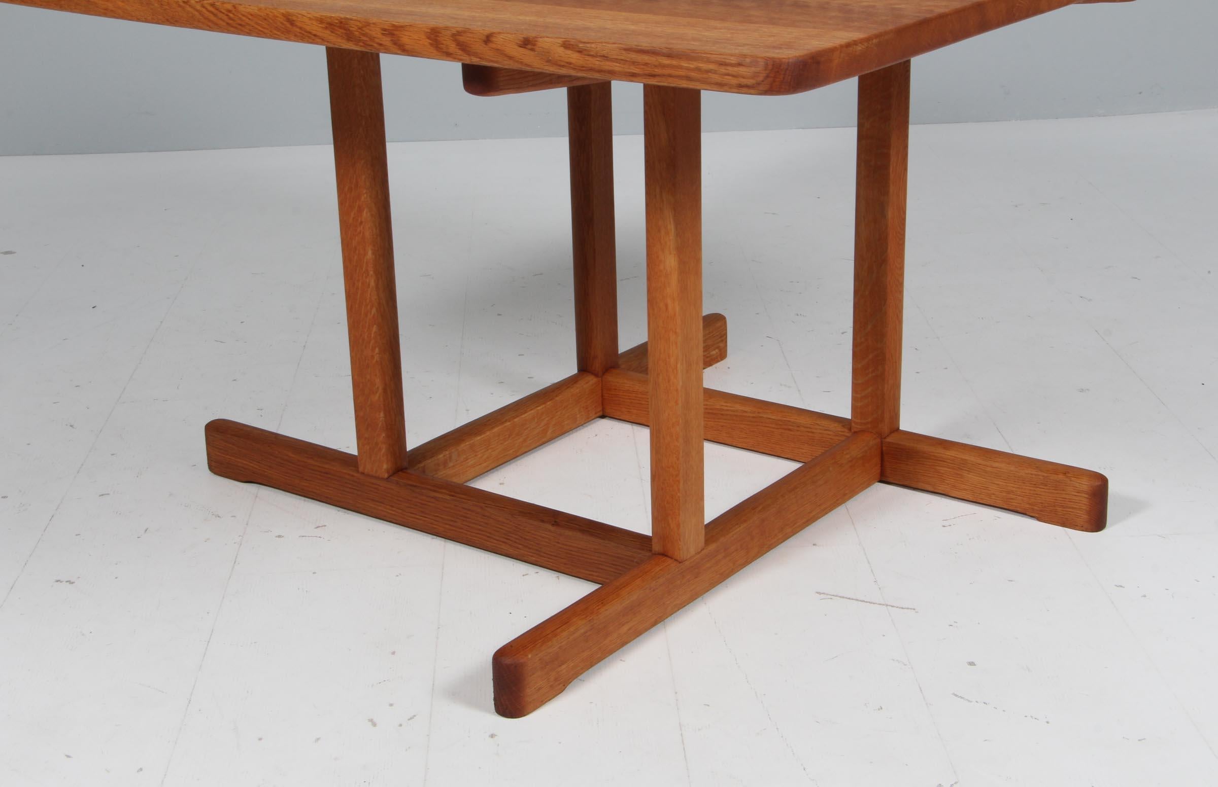 Table basse en Oak avec cadre perpendiculaire par Børge Mogensen, Modèle #271 Excellent état - En vente à Esbjerg, DK
