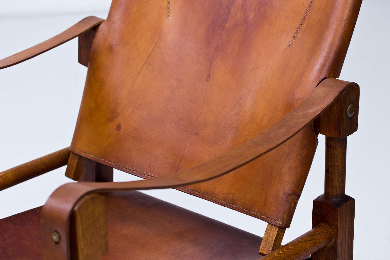 Mid-20th Century Oak and Cognac Leather Safari Chair by Wilhelm Kienzle for Wohnbedarf, 1950s