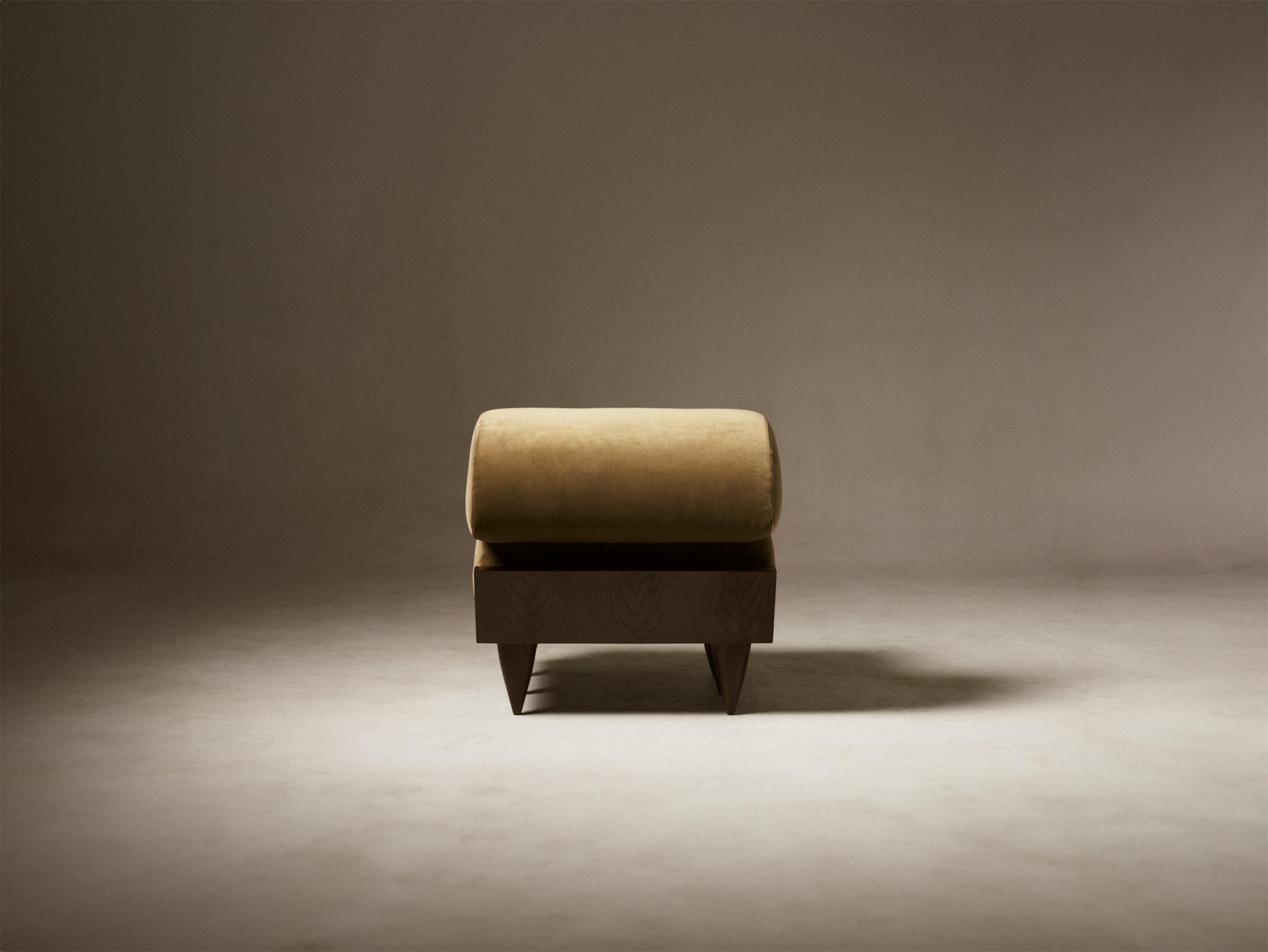 XXIe siècle et contemporain Oak - Contemporary - Sculptural - Patria Pillow Chair en vente