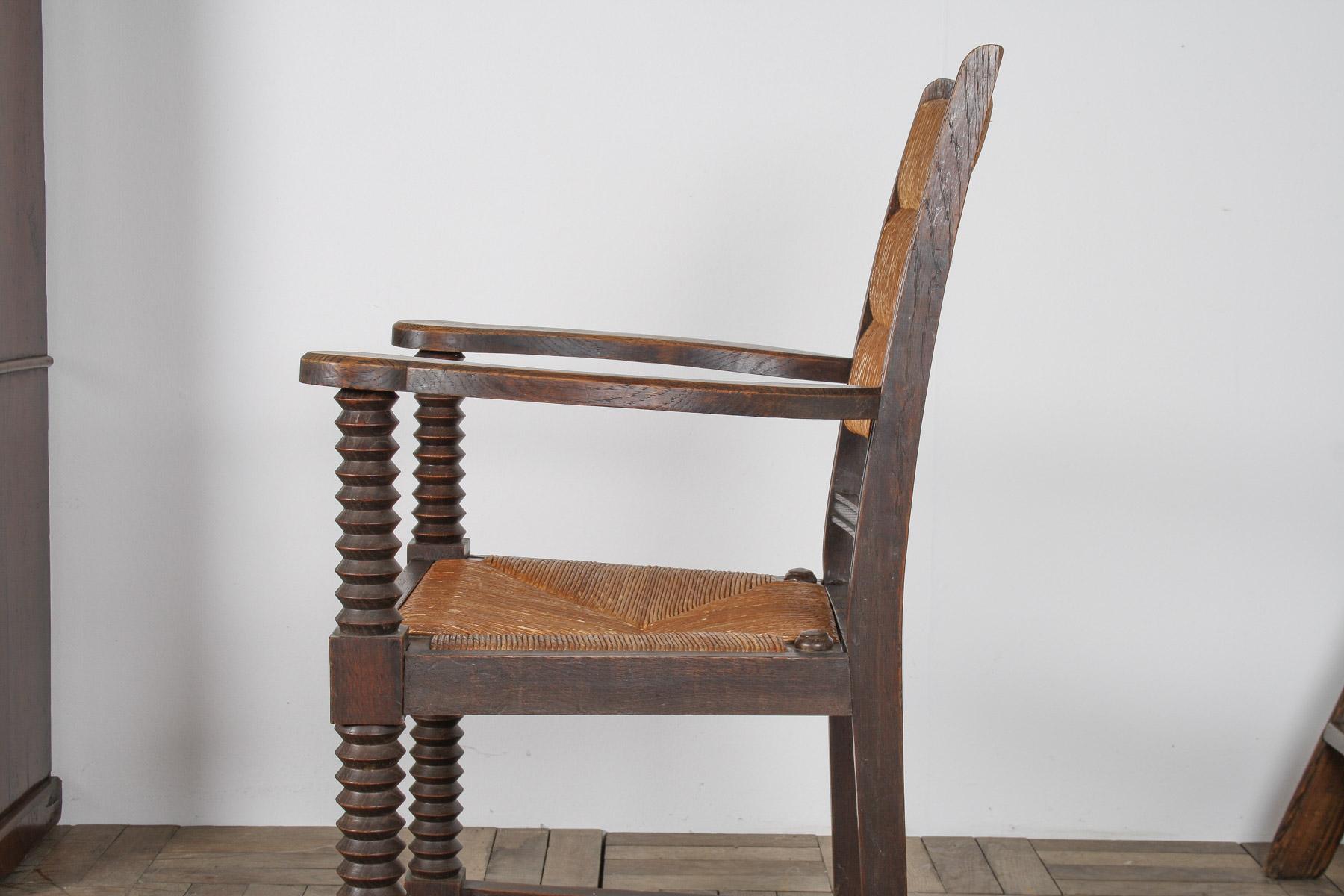 Poltrona cavatappi in Oak del 1950 con seduta in paglia attribuita a Charles Dudouyt in vendita 8