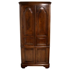 Oak Corner Cabinet, circa 1900