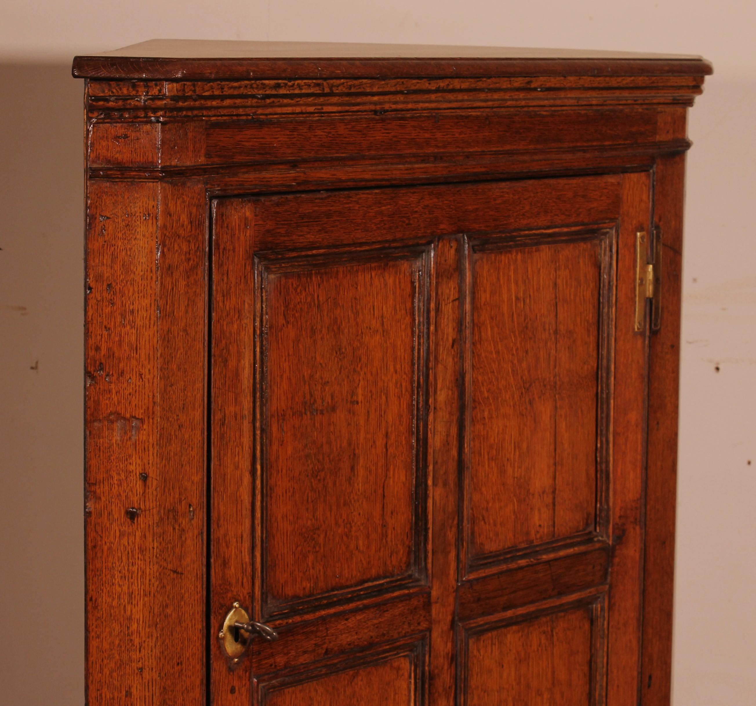 18th Century and Earlier Oak Corner Cupboard Circa 1800 For Sale