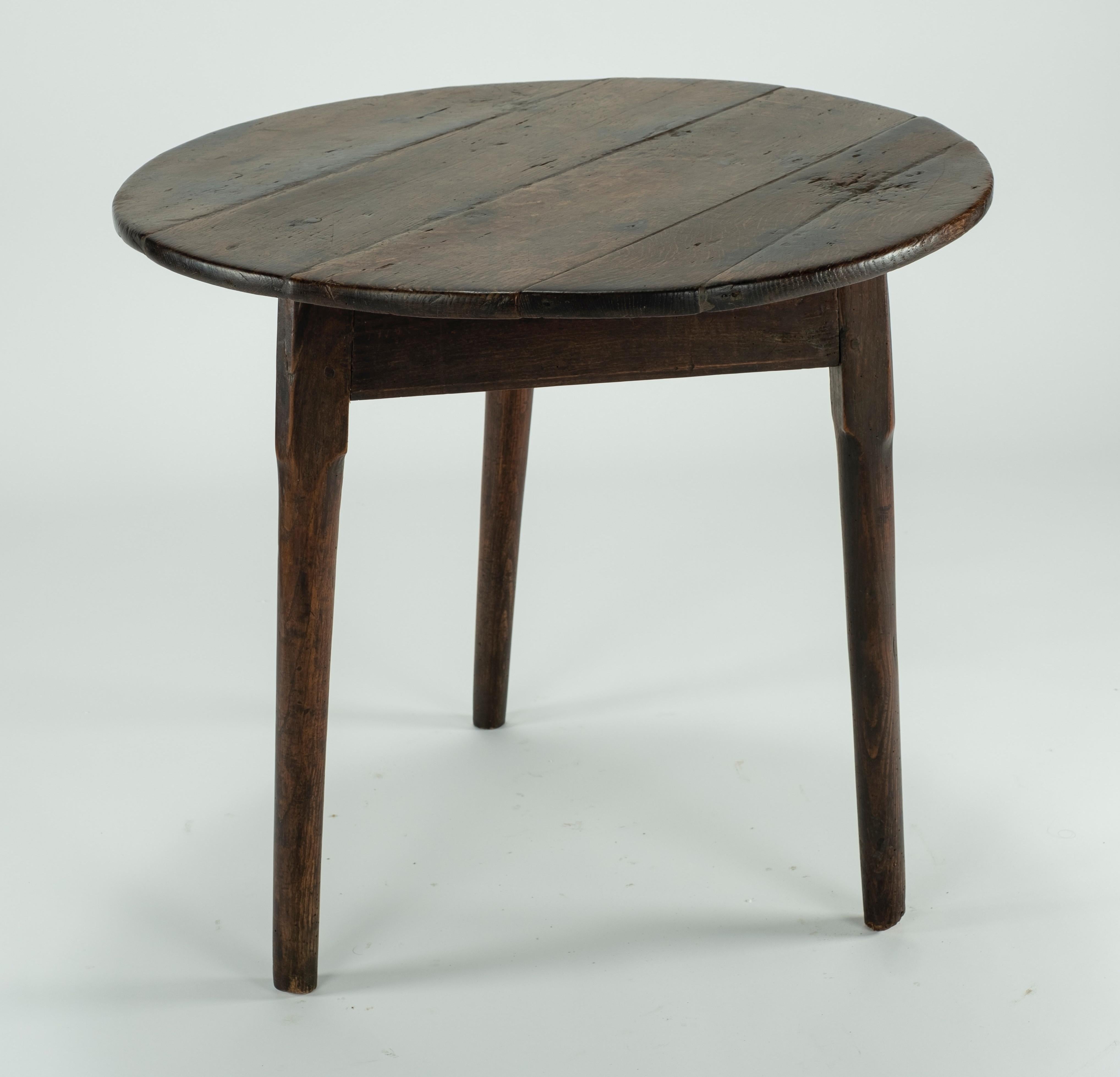 18th Century and Earlier Oak Cricket Table